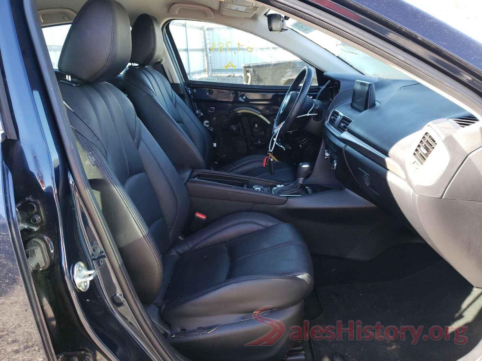 3MZBN1L33JM183721 2018 MAZDA 3