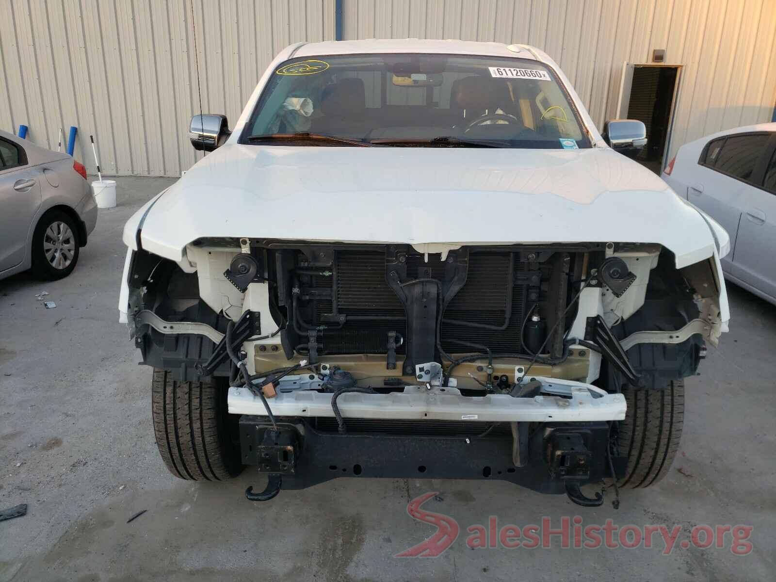 1N6AA1E58HN538629 2017 NISSAN TITAN