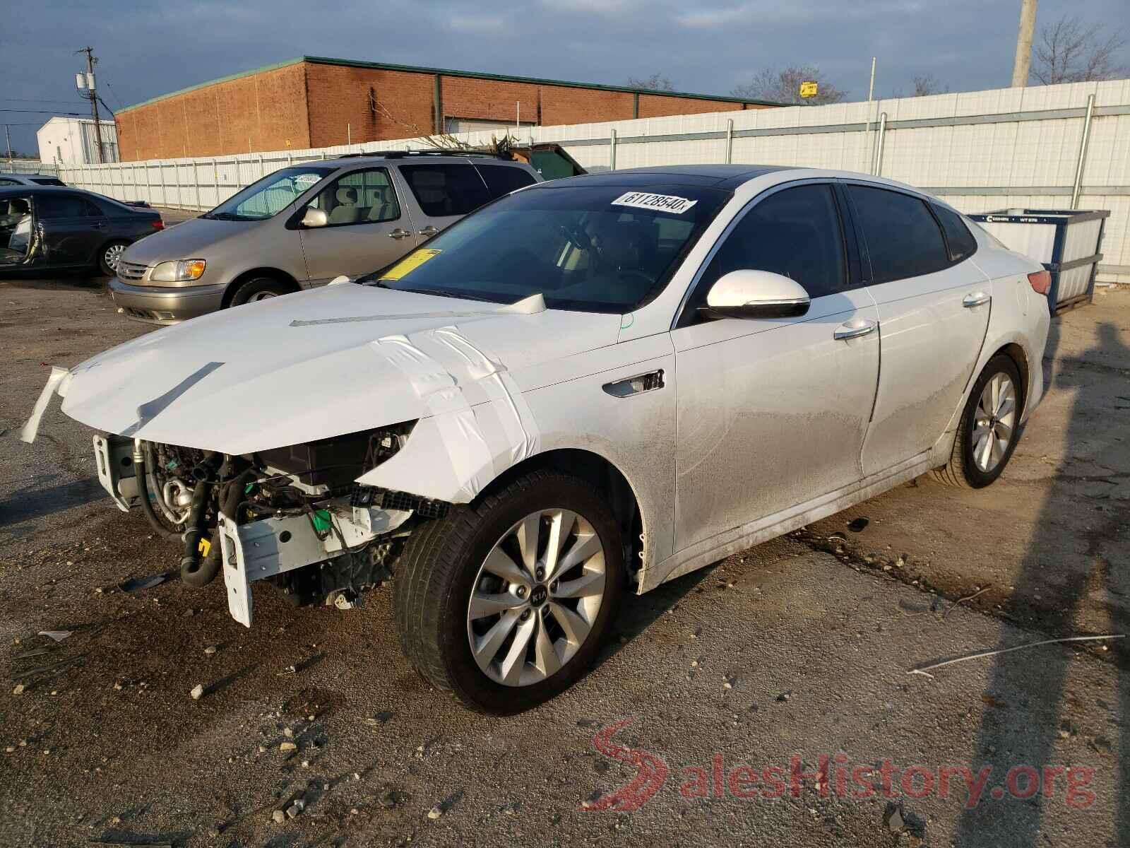 5XXGU4L3XGG104424 2016 KIA OPTIMA