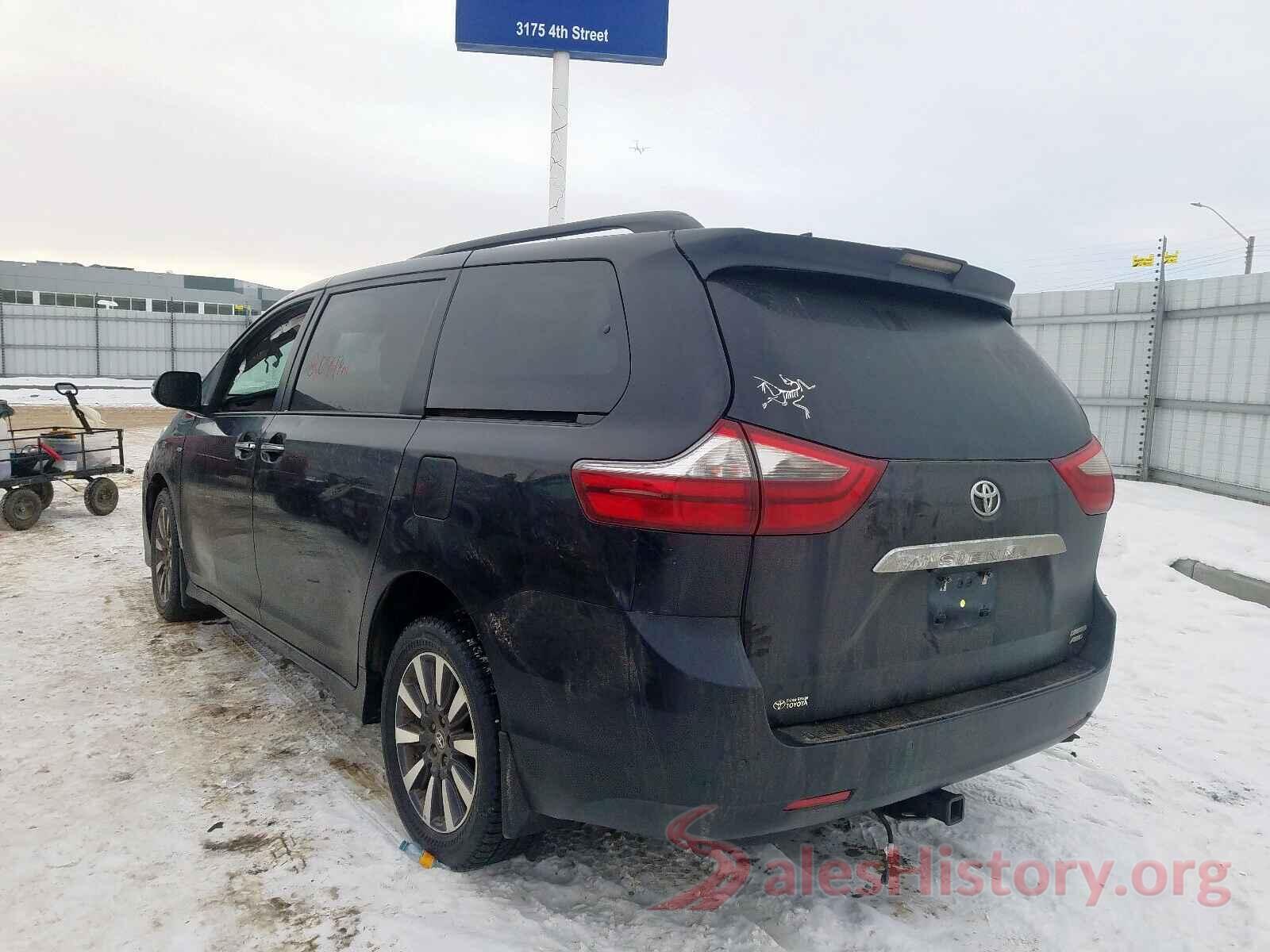 5TDDZ3DC1LS230922 2020 TOYOTA SIENNA XLE