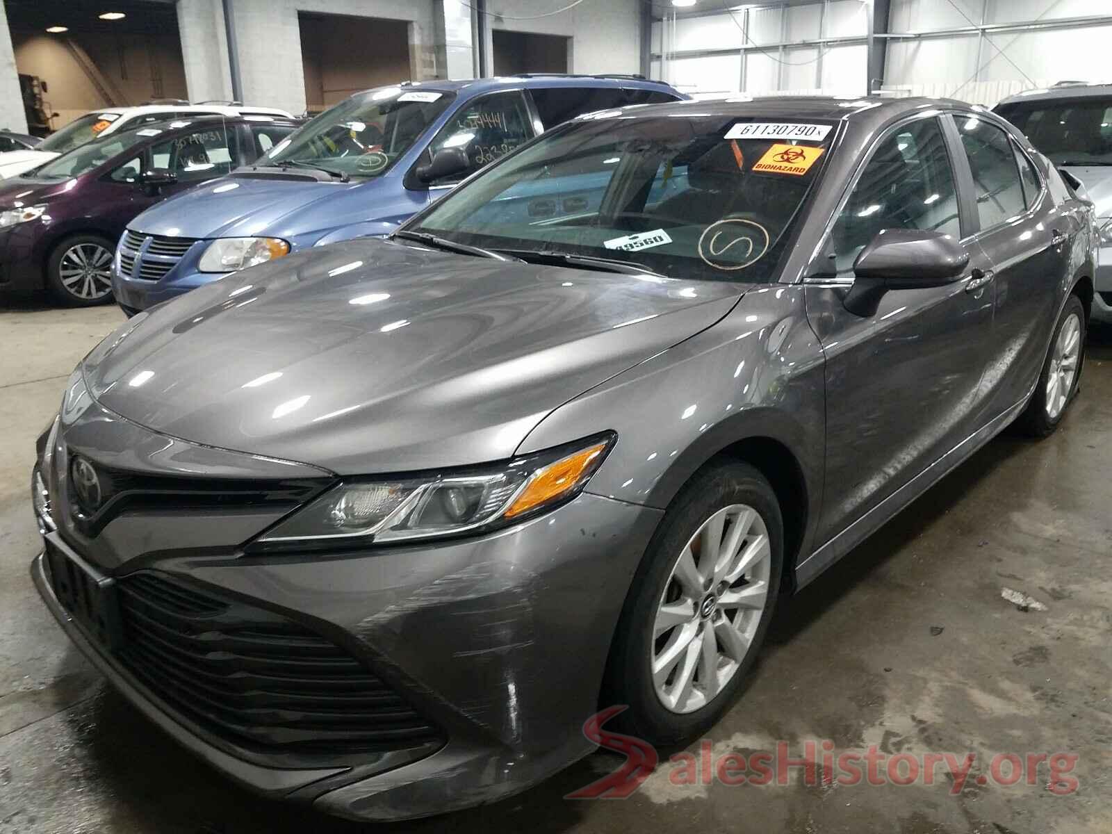 4T1B11HK0JU092721 2018 TOYOTA CAMRY