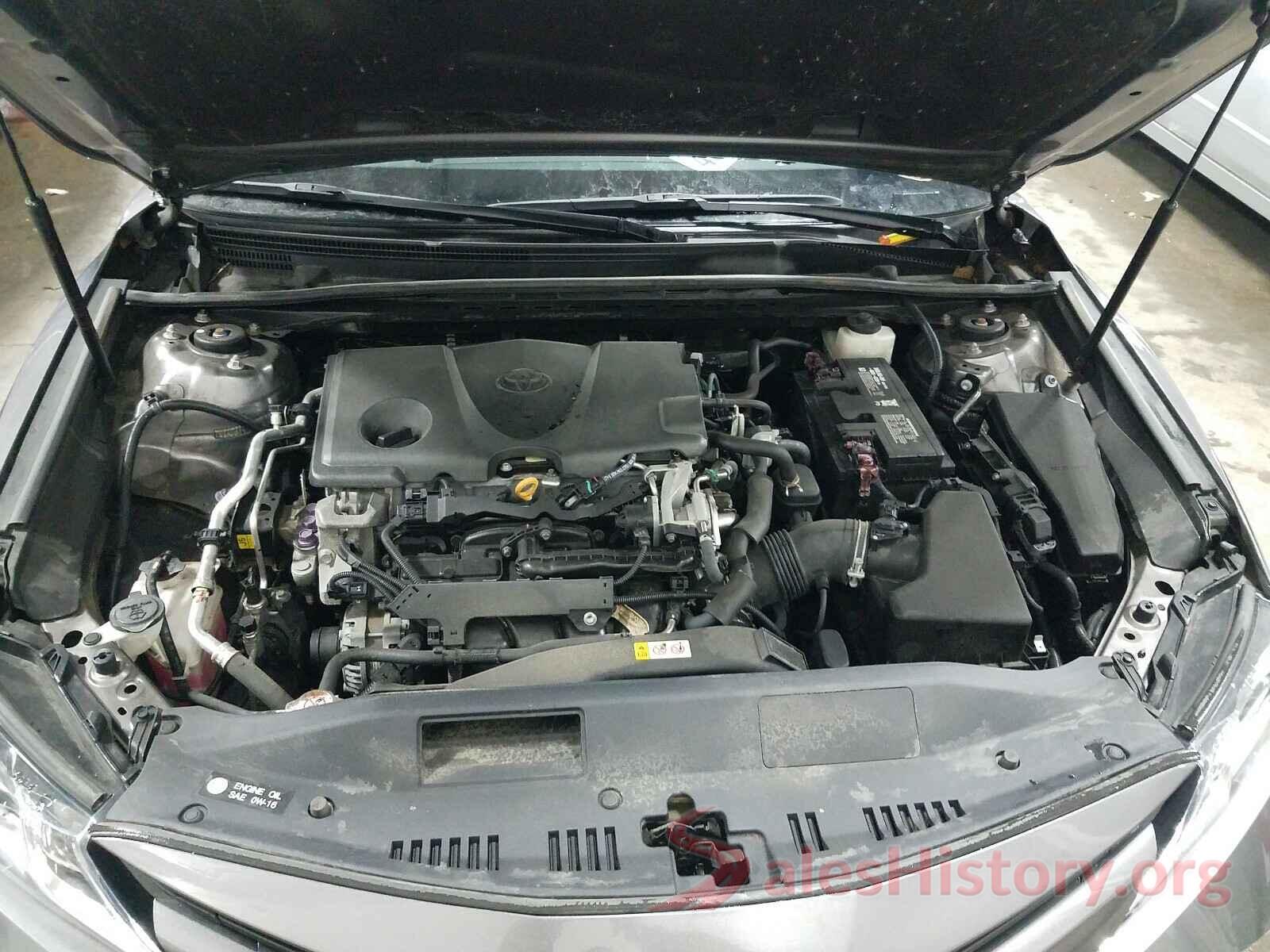 4T1B11HK0JU092721 2018 TOYOTA CAMRY