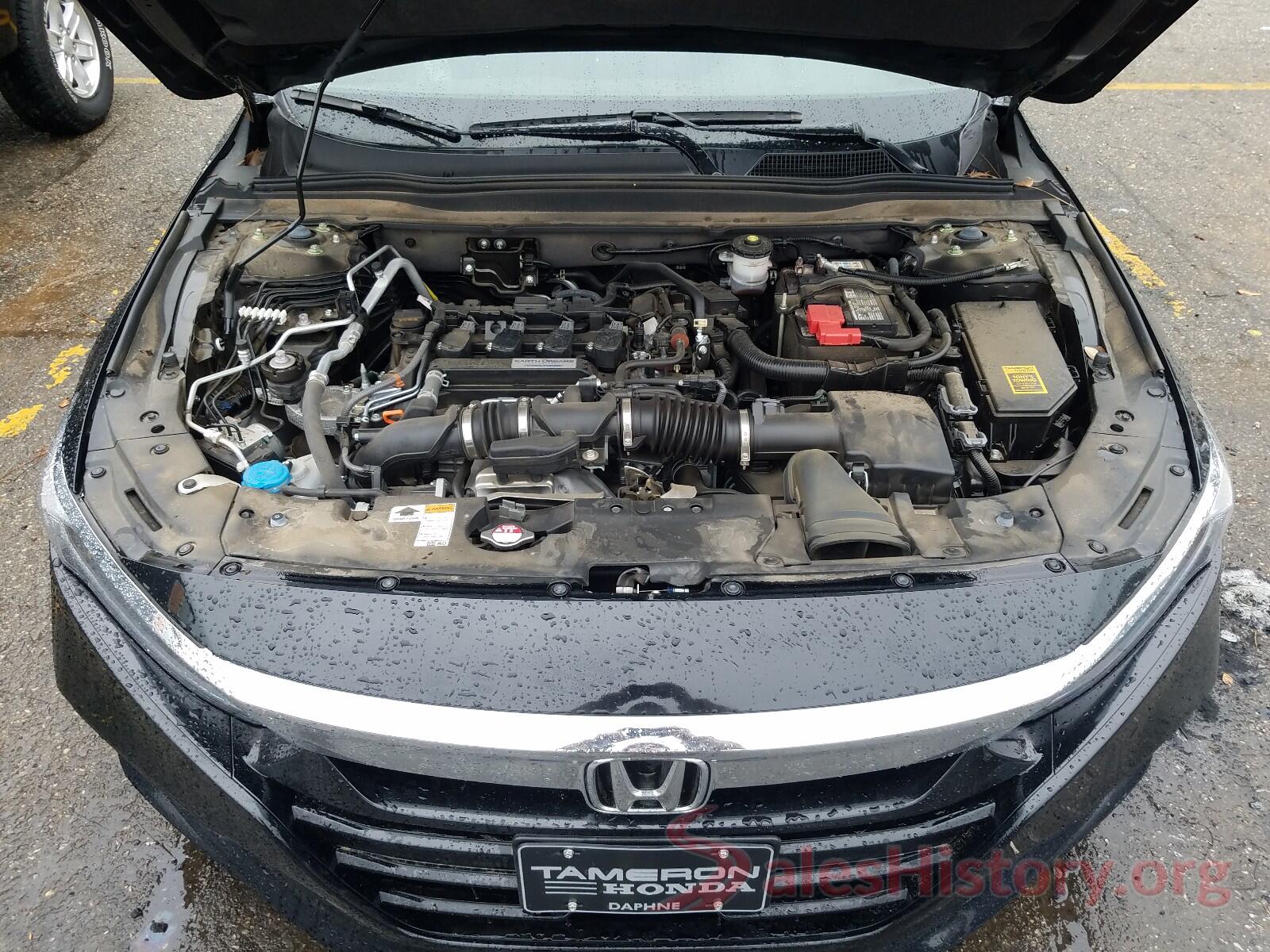 1HGCV1F51JA144791 2018 HONDA ACCORD