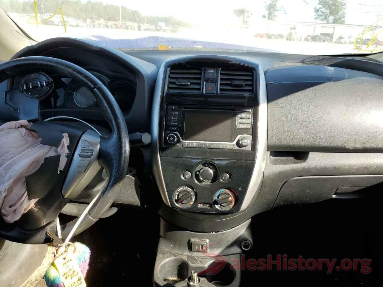 3N1CE2CP9HL356063 2017 NISSAN VERSA