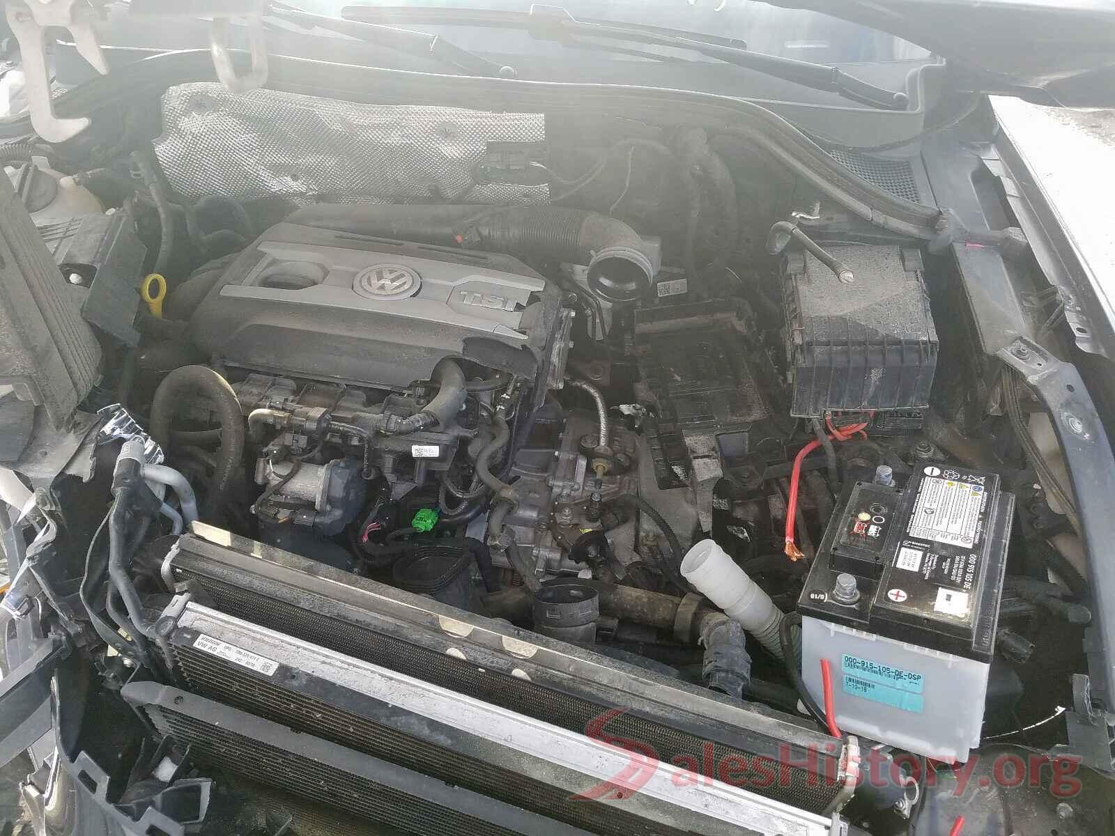 WVGUV7AX5HK015760 2017 VOLKSWAGEN TIGUAN