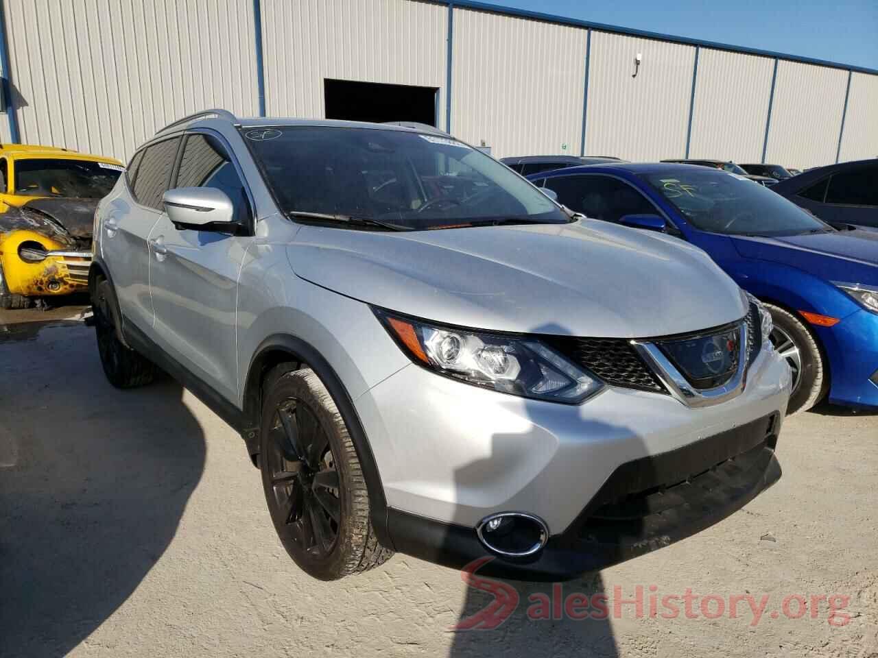 JN1BJ1CR4HW120045 2017 NISSAN ROGUE