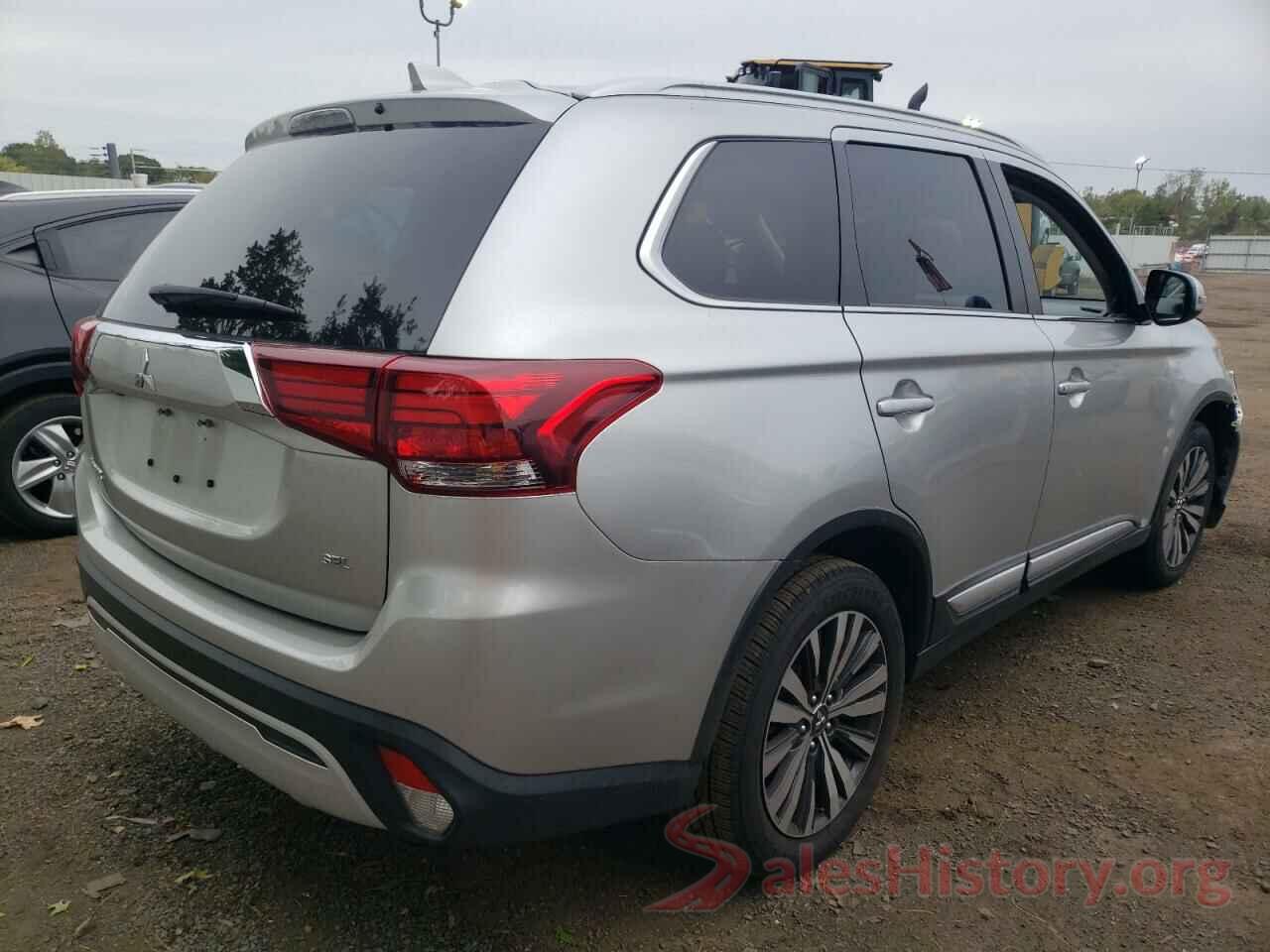 JA4AD3A34LZ031278 2020 MITSUBISHI OUTLANDER