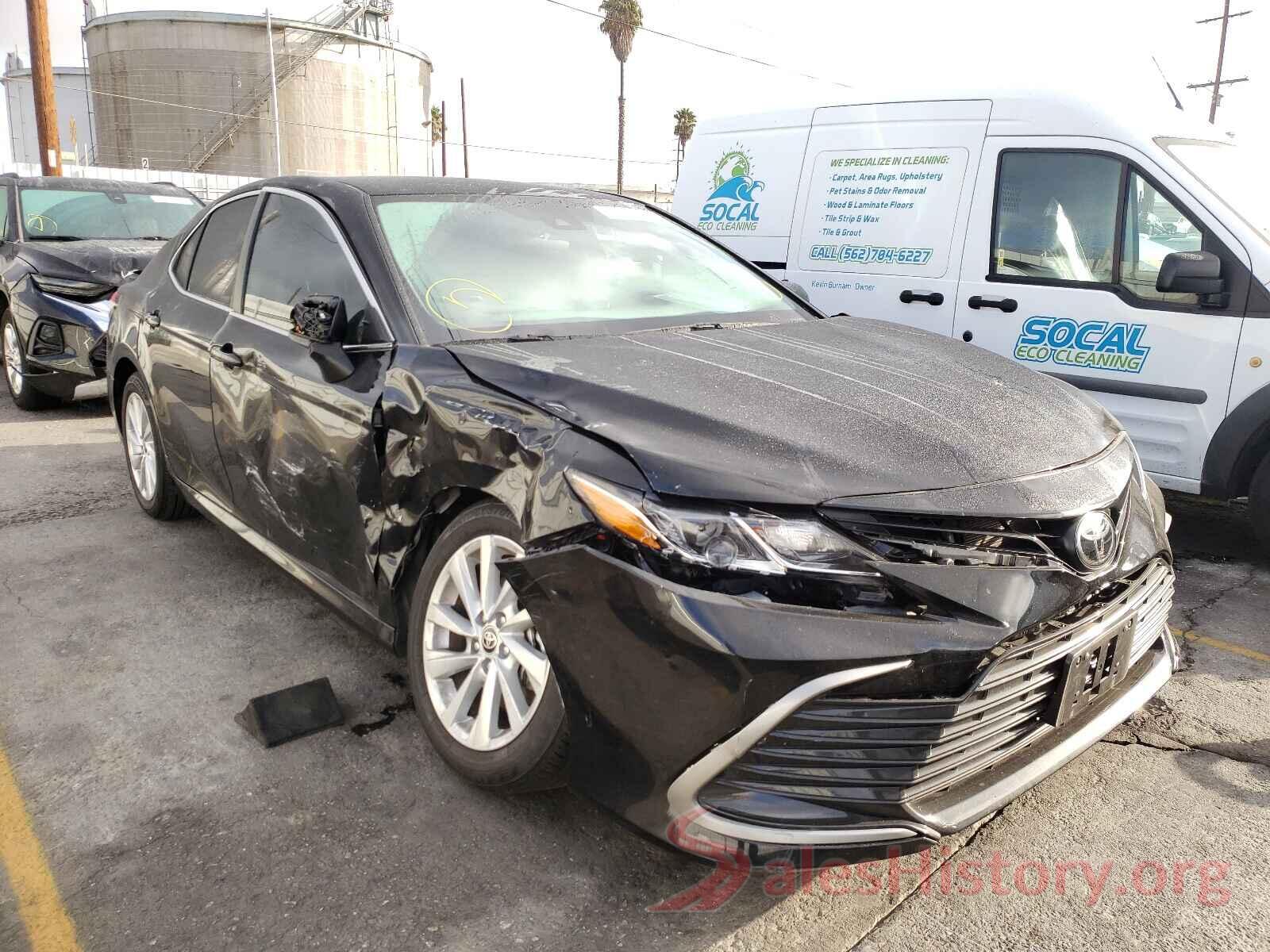 4T1C11AK9MU414470 2021 TOYOTA CAMRY