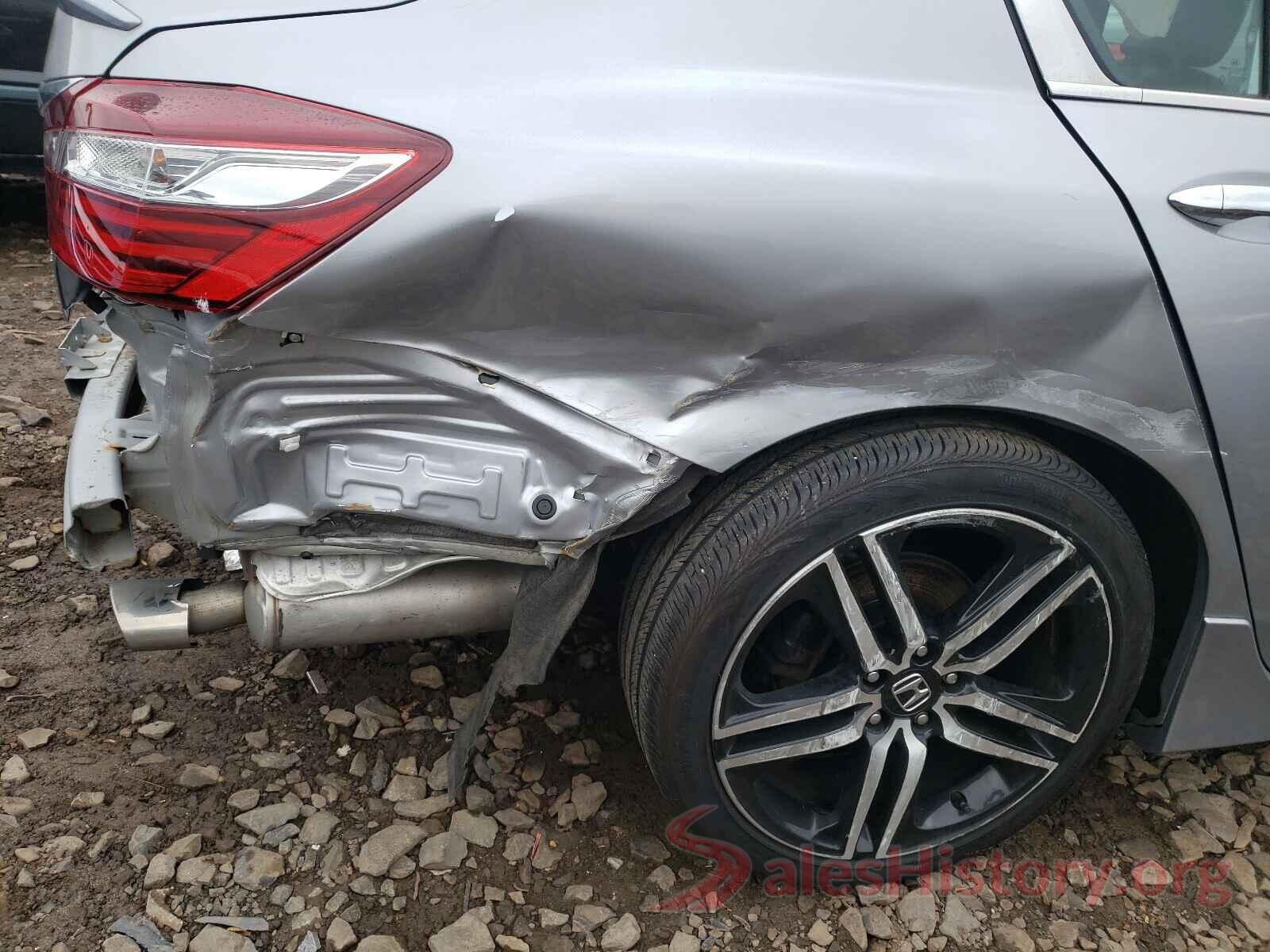 1HGCR2F1XHA222289 2017 HONDA ACCORD