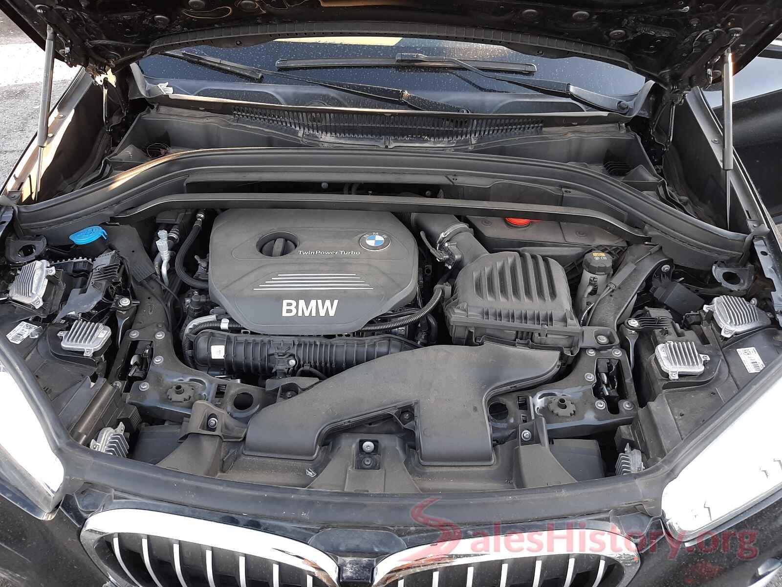 WBXHT3Z37H4A57590 2017 BMW X1