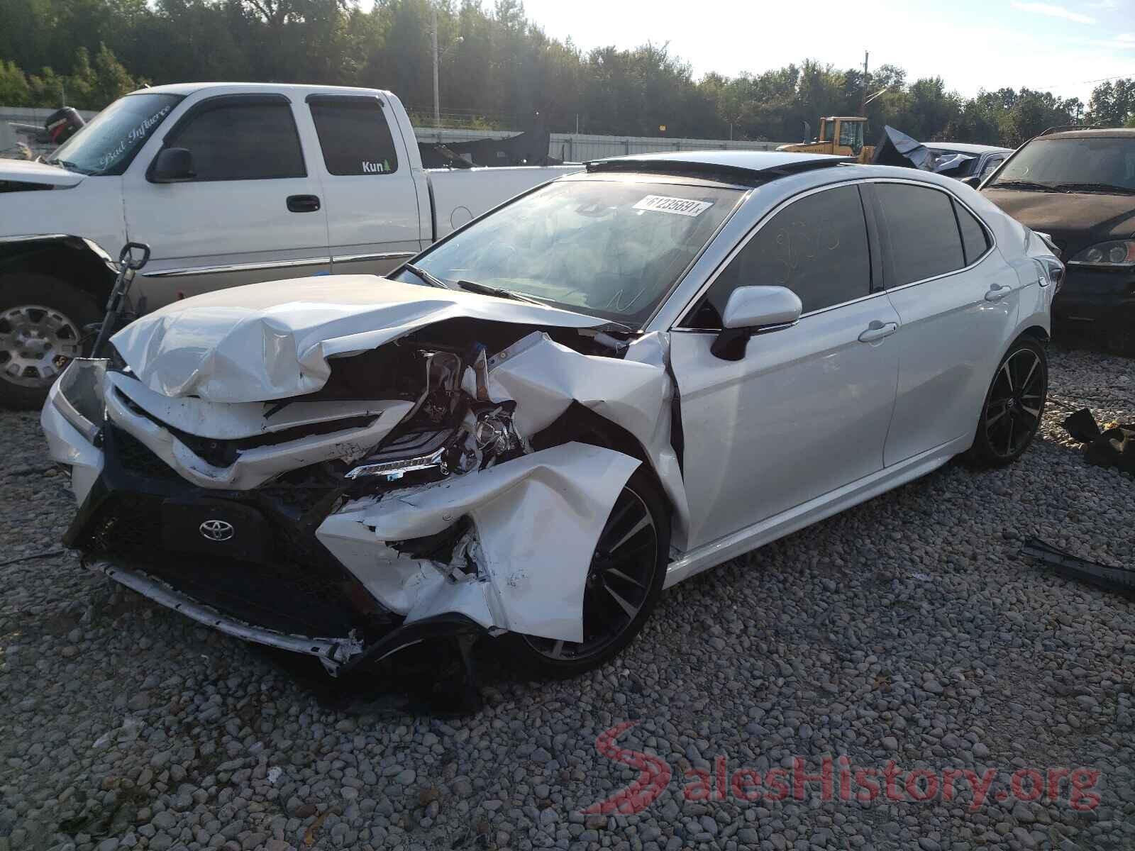 4T1B61HK6JU153006 2018 TOYOTA CAMRY