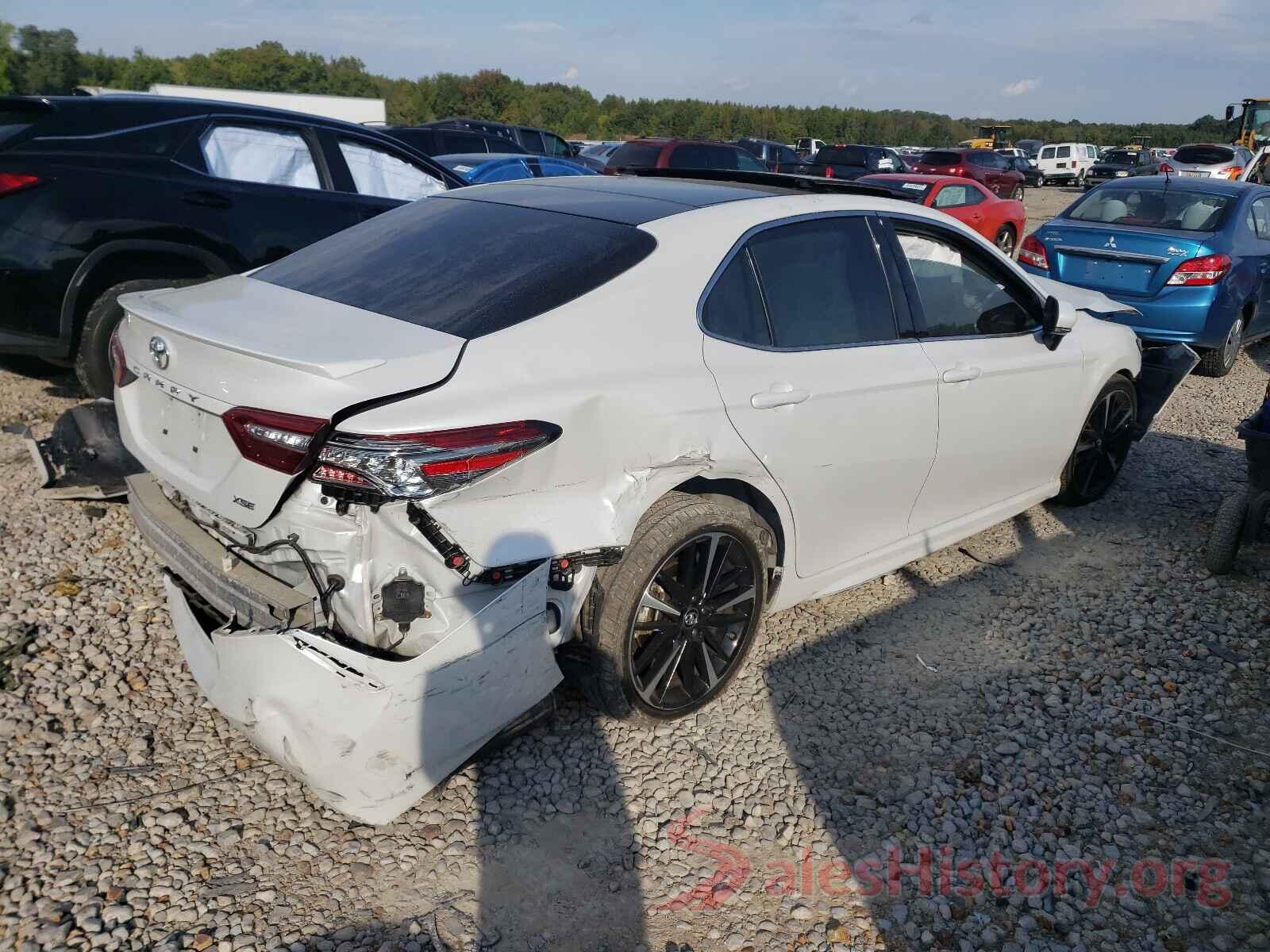 4T1B61HK6JU153006 2018 TOYOTA CAMRY