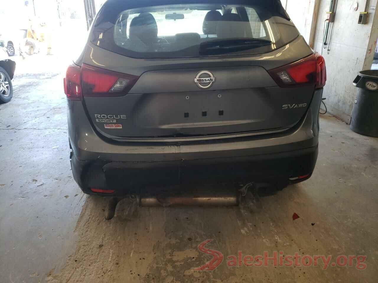 JN1BJ1CRXJW250708 2018 NISSAN ROGUE