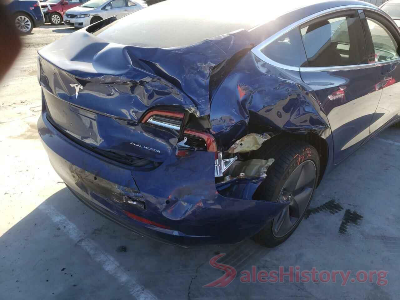 5YJ3E1EB0JF150997 2018 TESLA MODEL 3