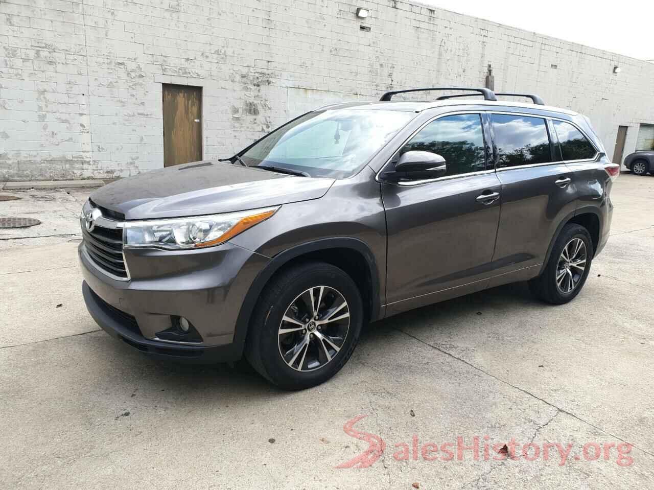 5TDKKRFH0GS503832 2016 TOYOTA HIGHLANDER