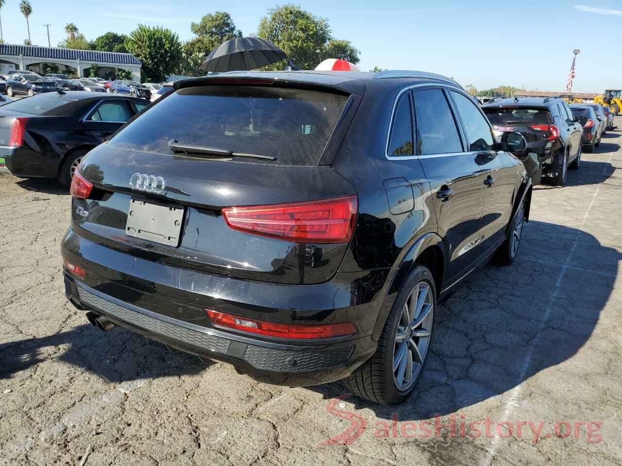 WA1HCCFS6JR029871 2018 AUDI Q3