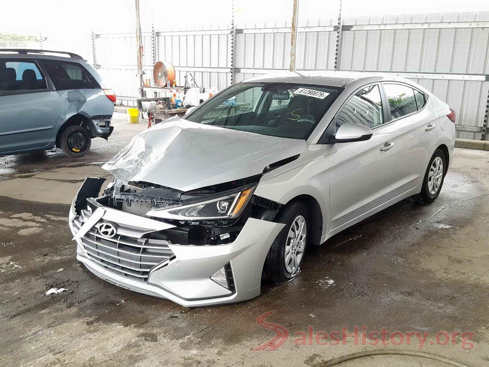 5NPD74LF6KH429704 2019 HYUNDAI ELANTRA