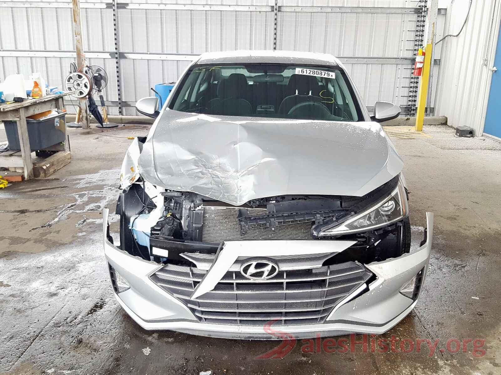 5NPD74LF6KH429704 2019 HYUNDAI ELANTRA