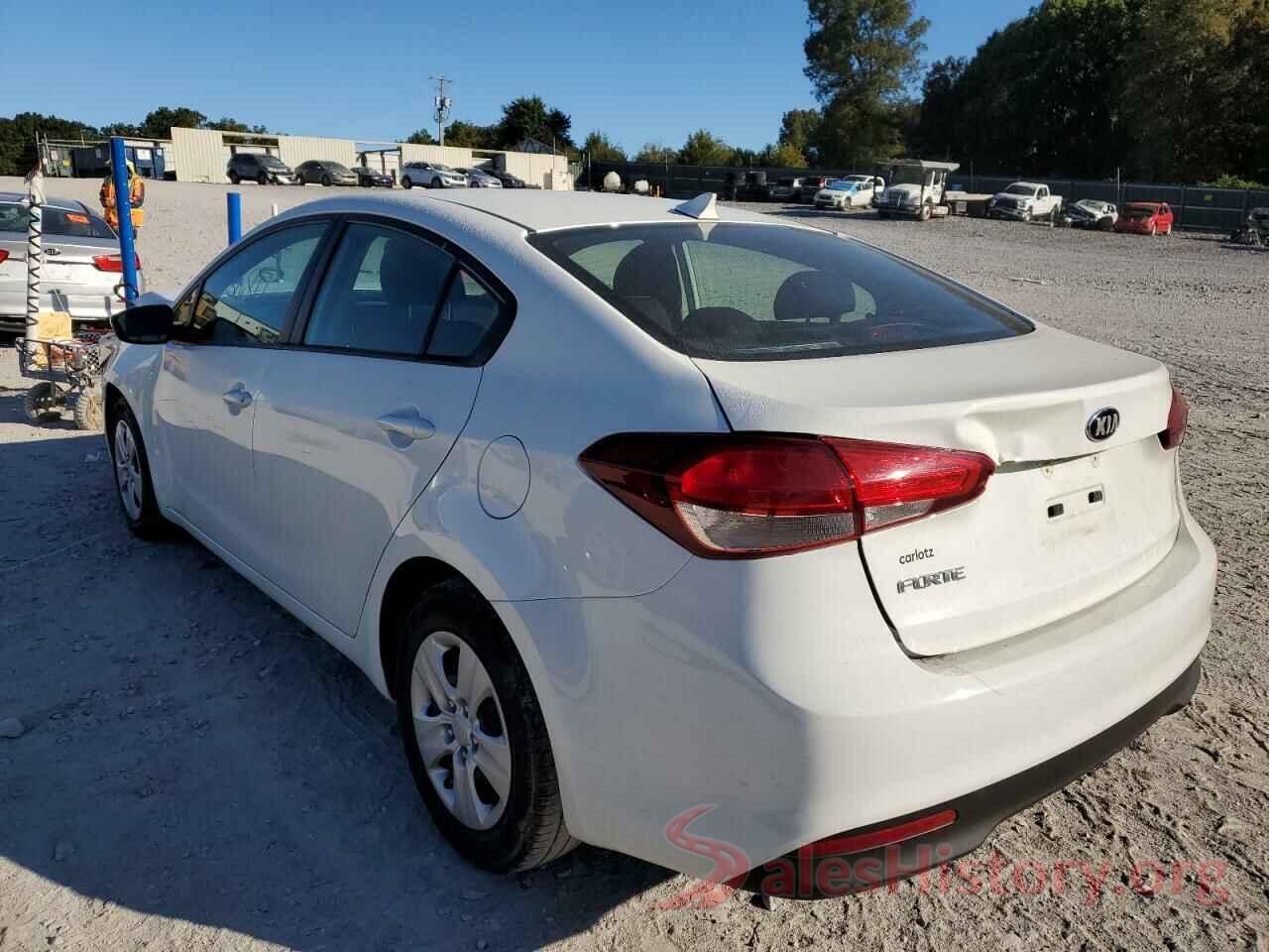 3KPFK4A70HE109357 2017 KIA FORTE