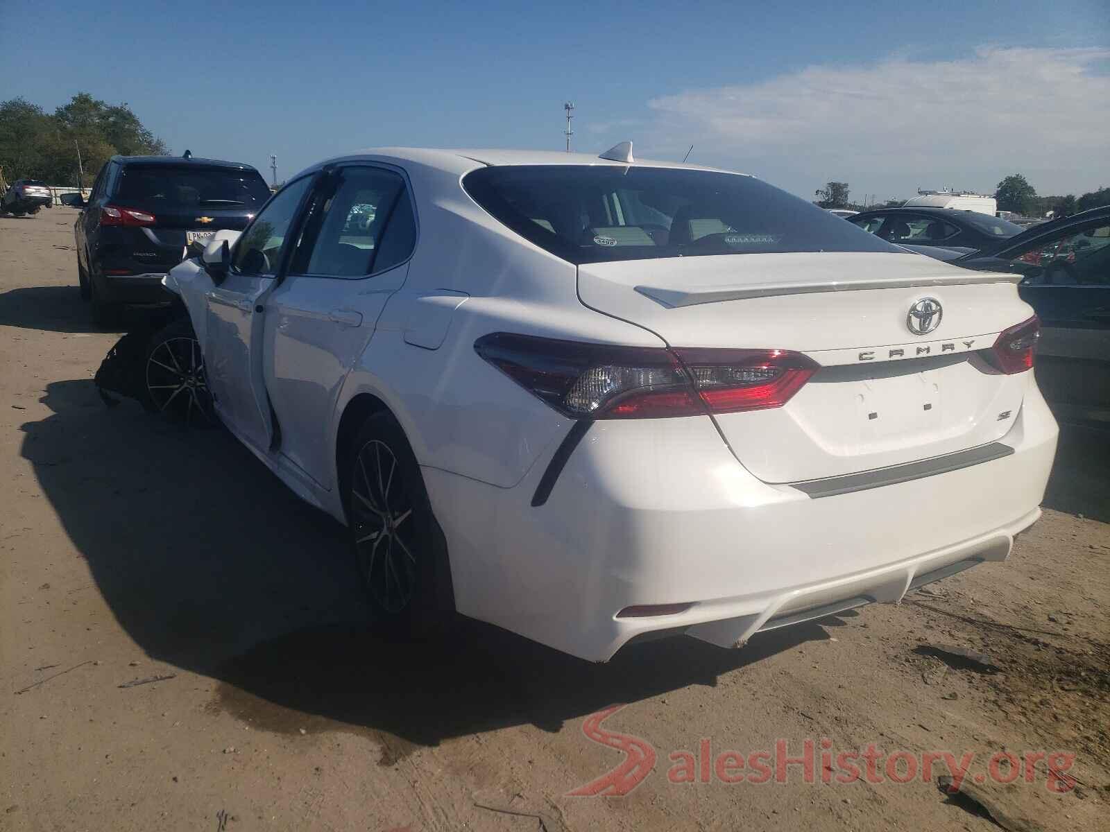 4T1G11AKXMU540645 2021 TOYOTA CAMRY