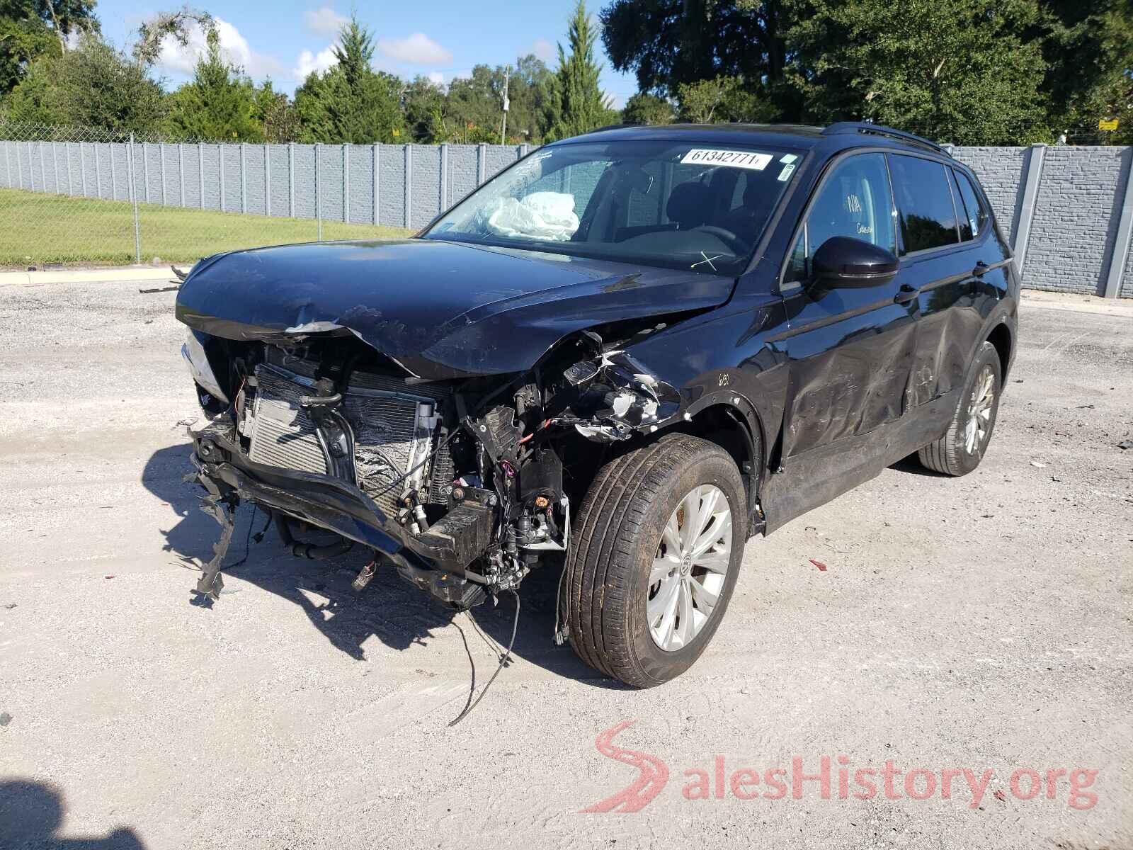 3VV0B7AX2JM022693 2018 VOLKSWAGEN TIGUAN