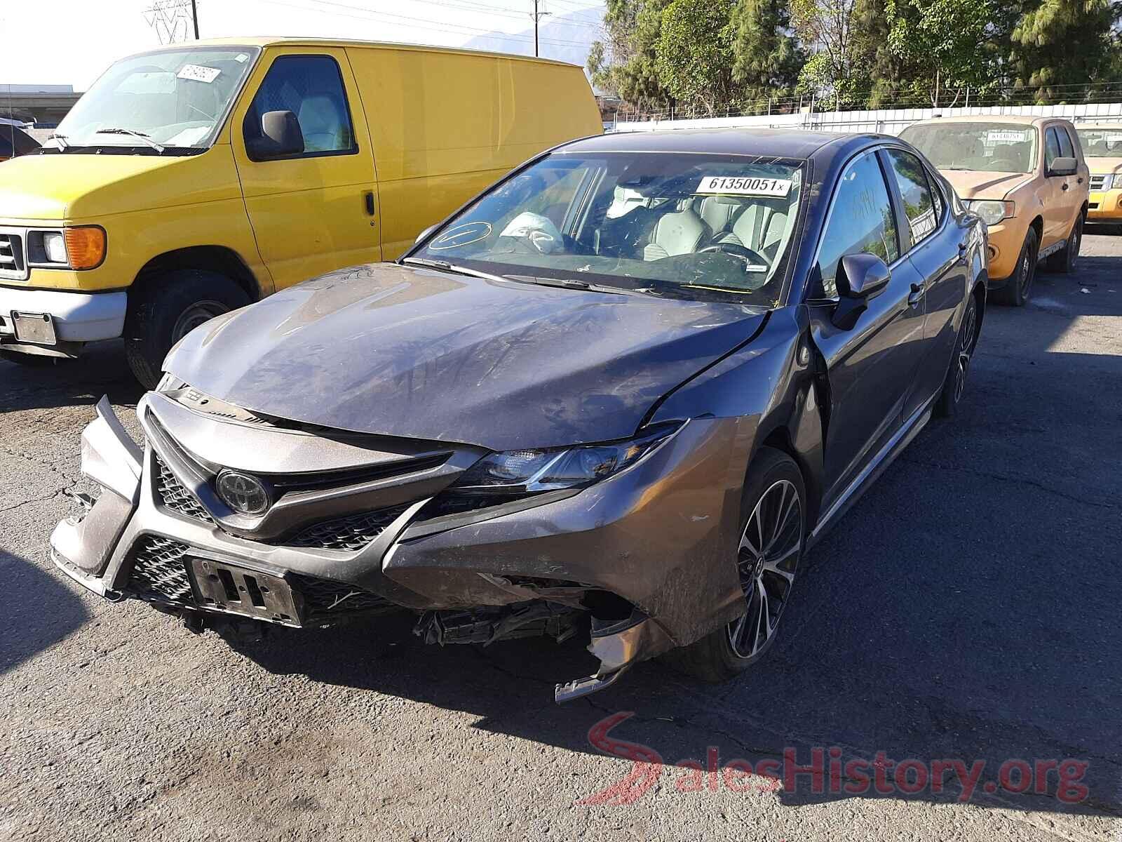 4T1G11AK0LU889926 2020 TOYOTA CAMRY