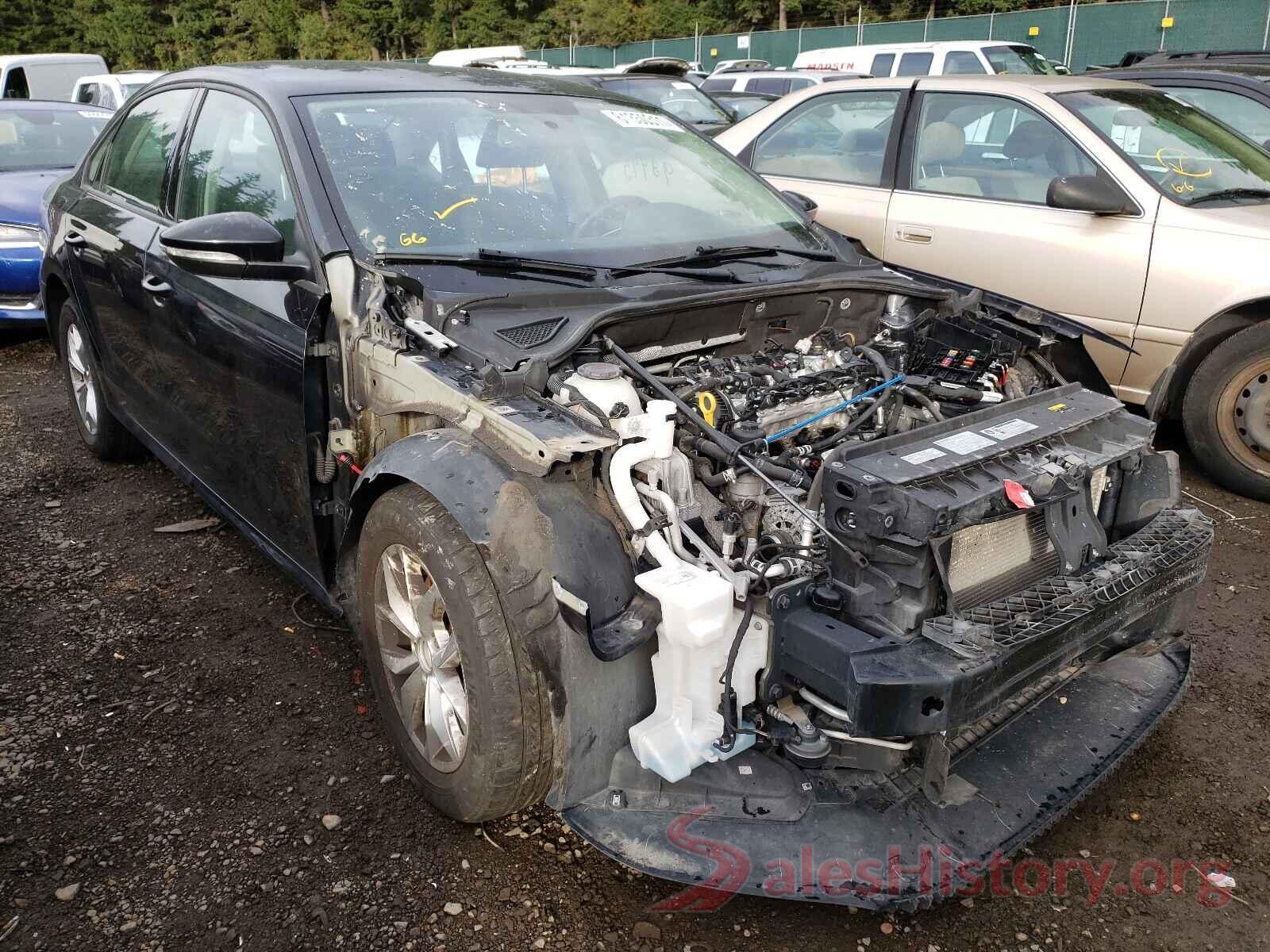 1VWAA7A38JC051875 2018 VOLKSWAGEN PASSAT