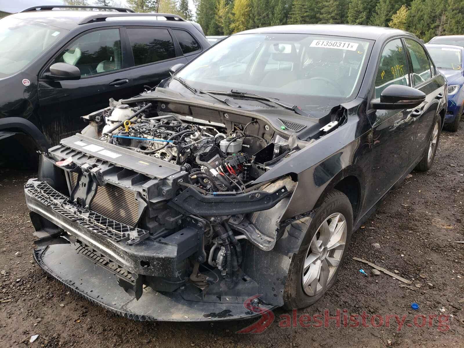 1VWAA7A38JC051875 2018 VOLKSWAGEN PASSAT