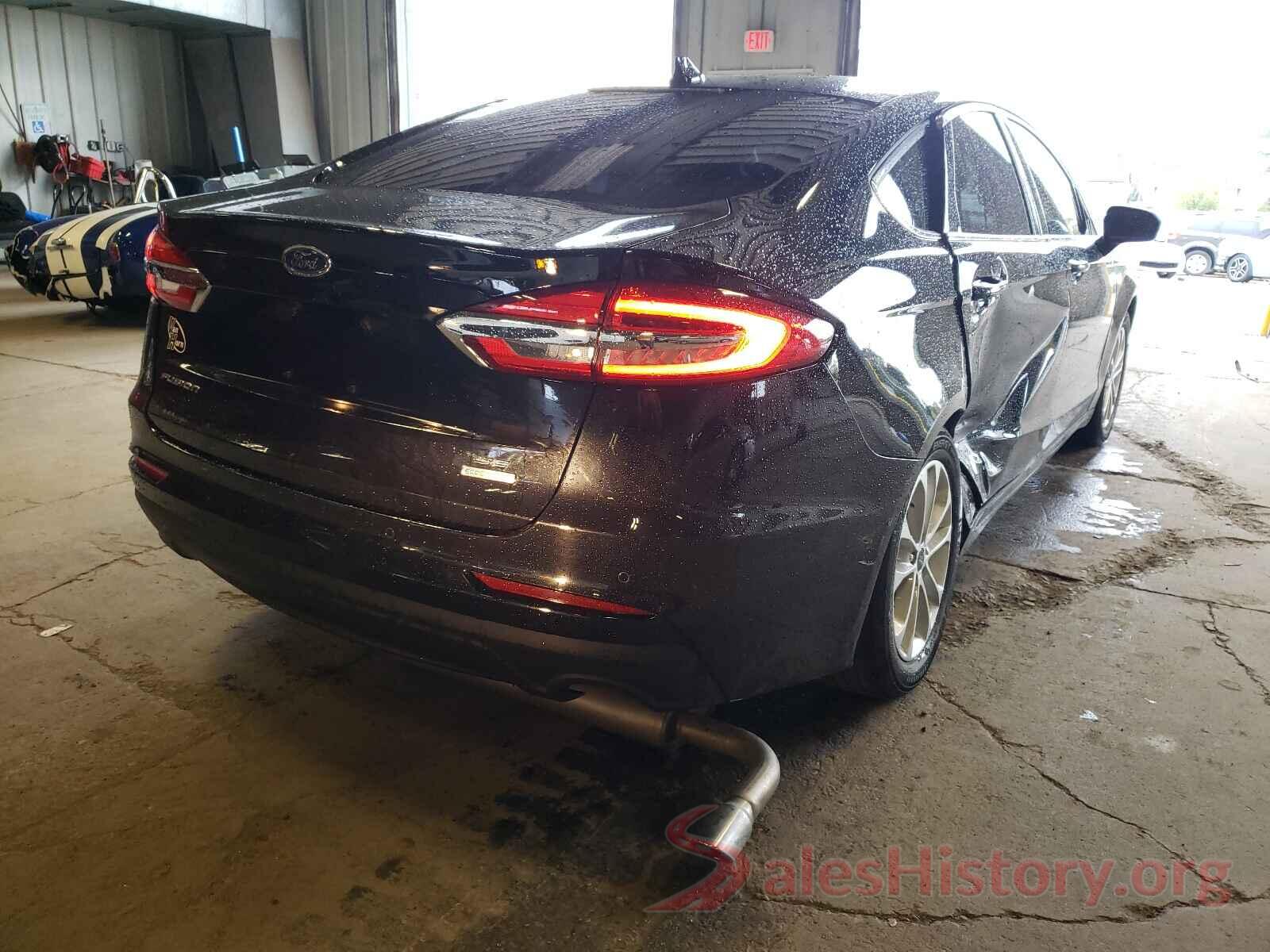 3FA6P0HD2KR159740 2019 FORD FUSION