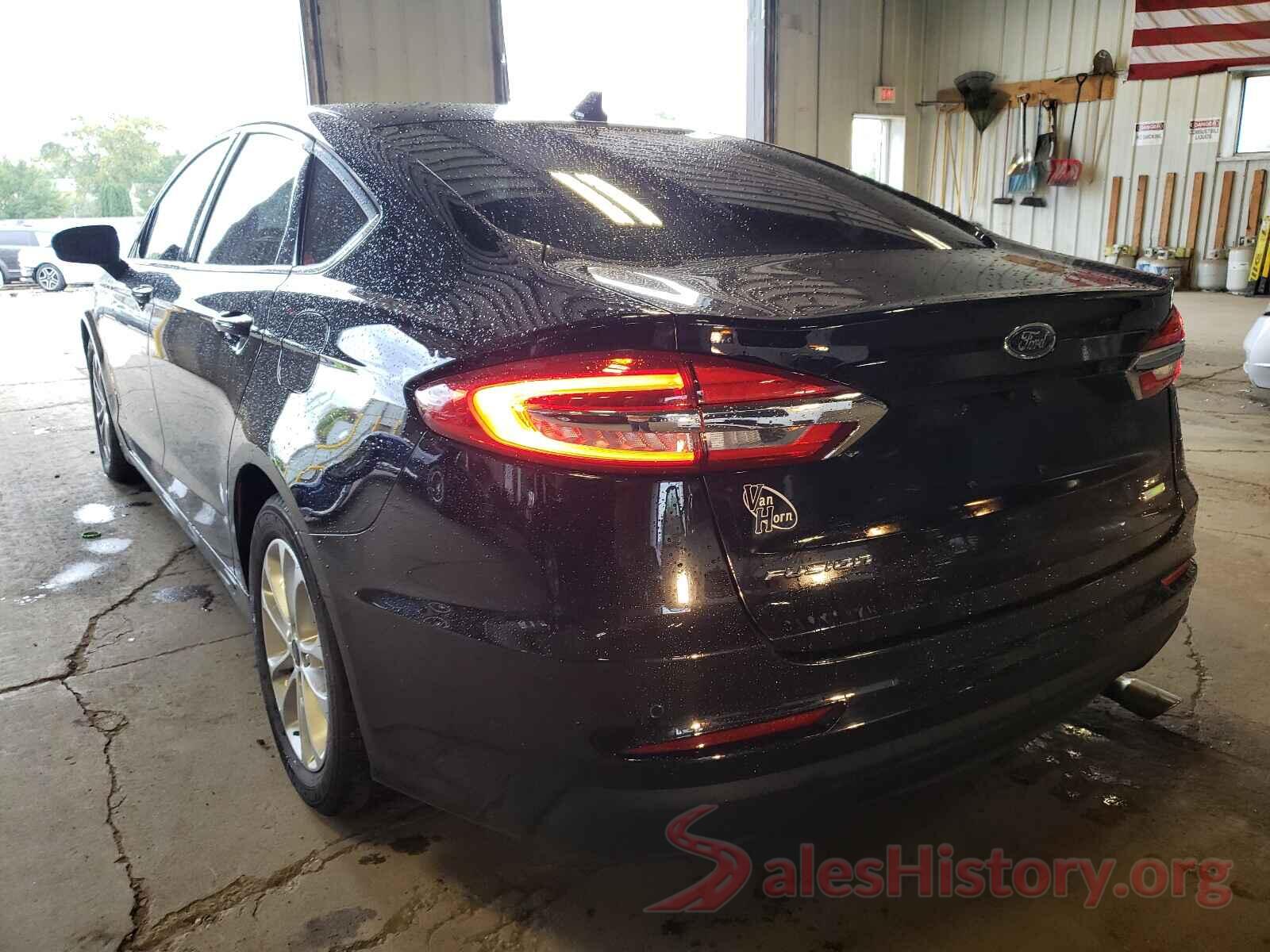 3FA6P0HD2KR159740 2019 FORD FUSION