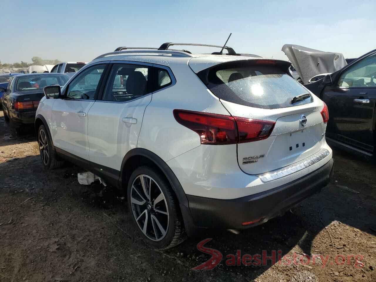 JN1BJ1CR2HW128421 2017 NISSAN ROGUE