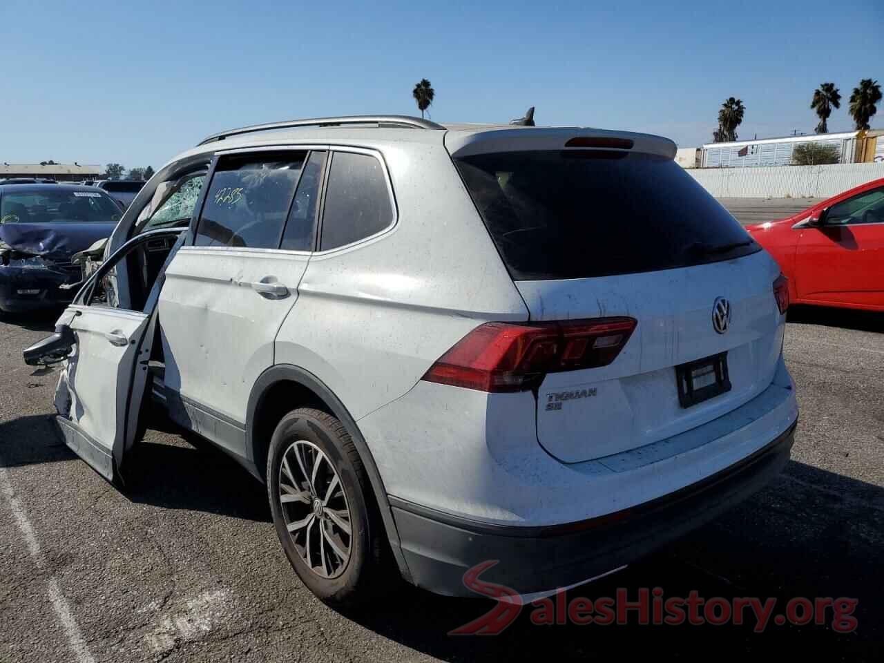 3VV3B7AX8KM142223 2019 VOLKSWAGEN TIGUAN