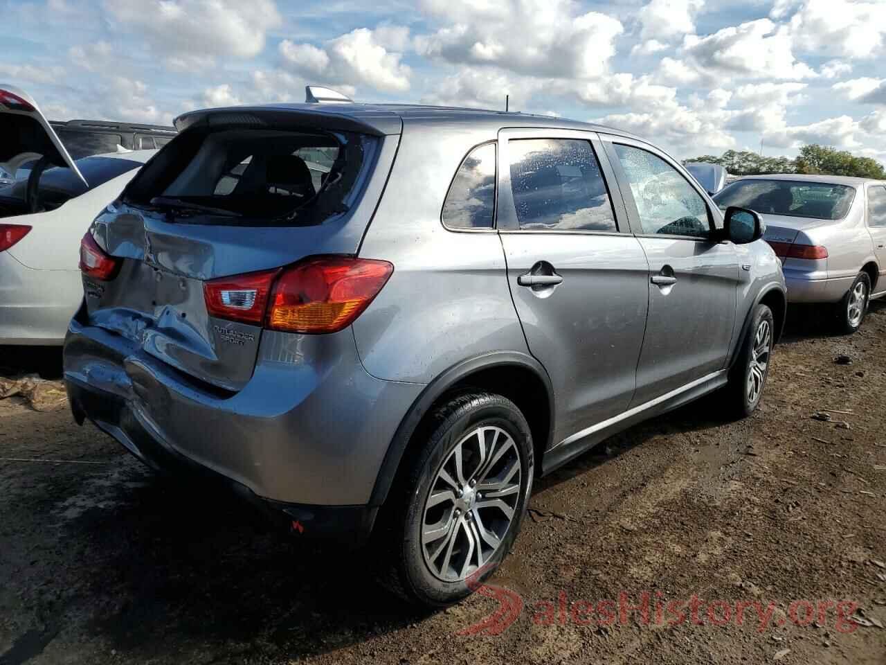 JA4AP3AU8HZ070866 2017 MITSUBISHI OUTLANDER