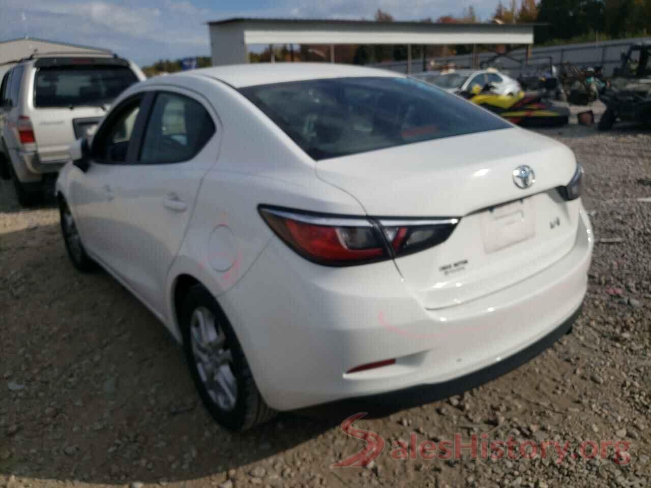 3MYDLBYV8HY160750 2017 TOYOTA YARIS