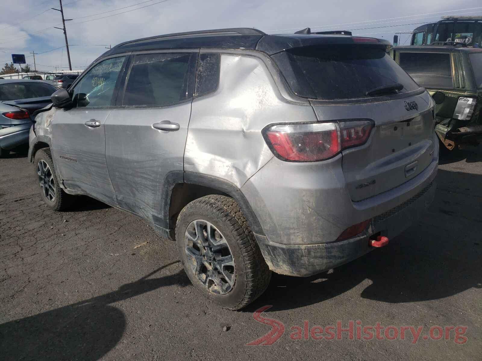 3C4NJDDB7KT744884 2019 JEEP COMPASS