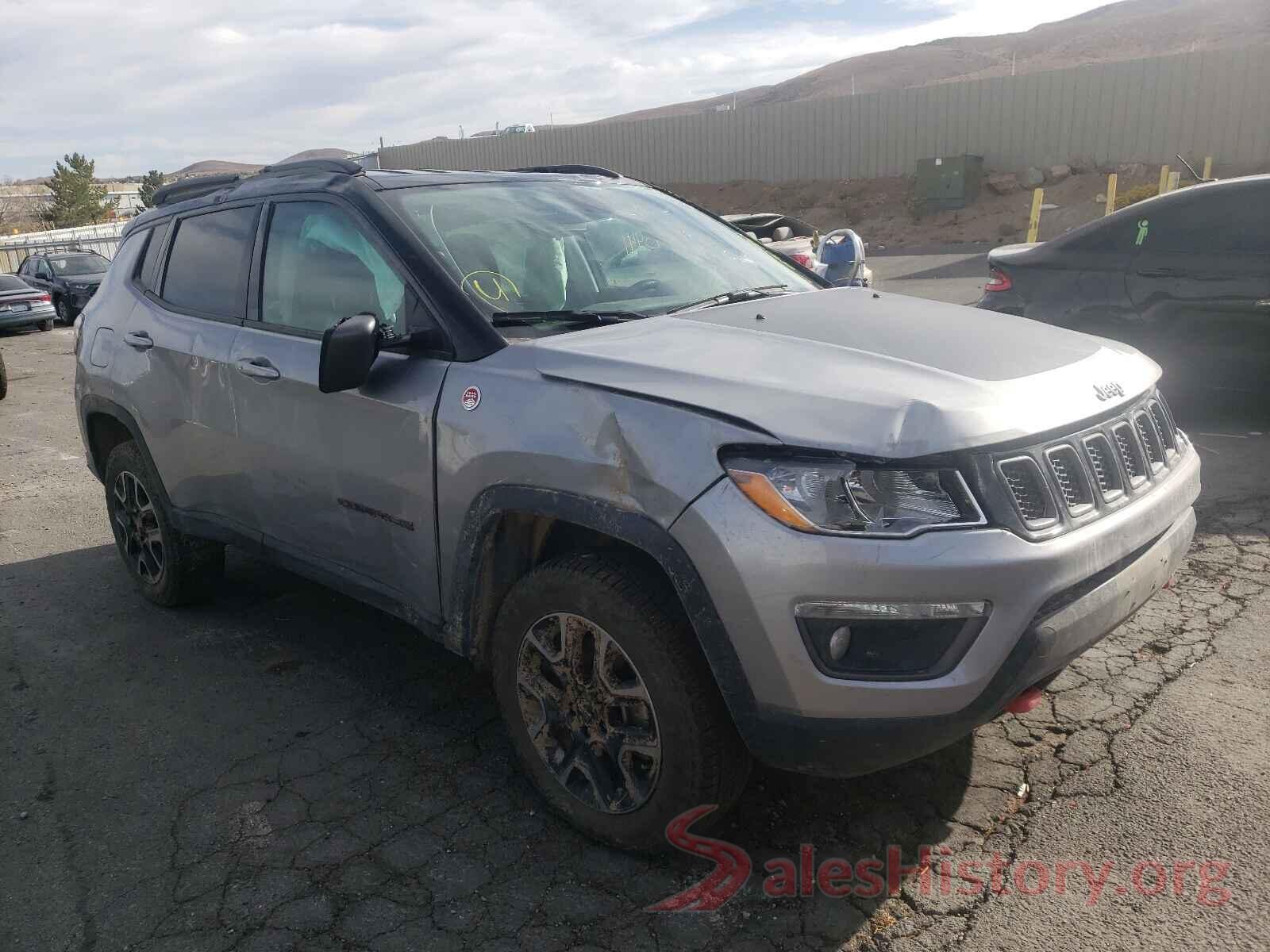 3C4NJDDB7KT744884 2019 JEEP COMPASS