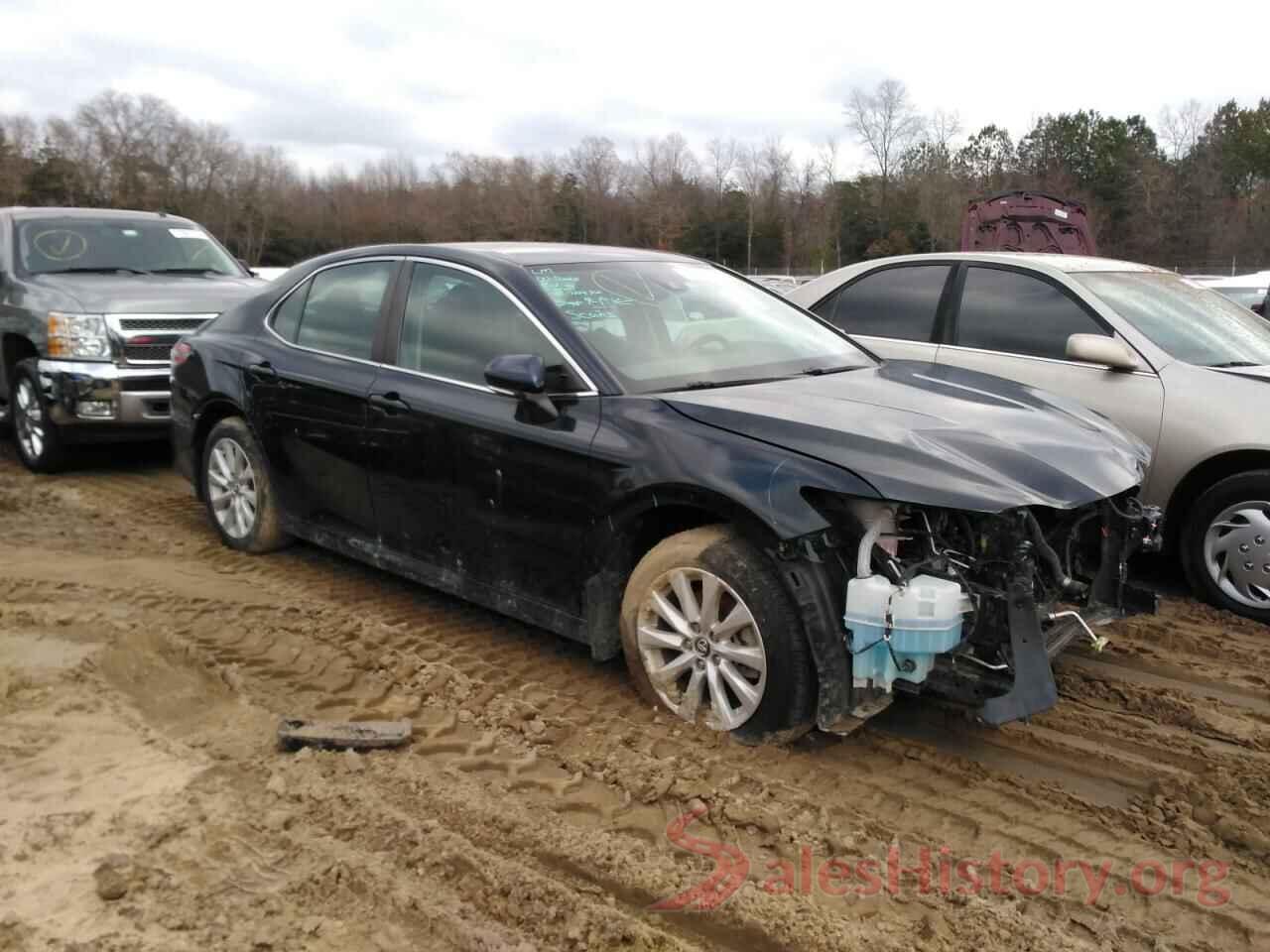 4T1B11HK9KU270885 2019 TOYOTA CAMRY