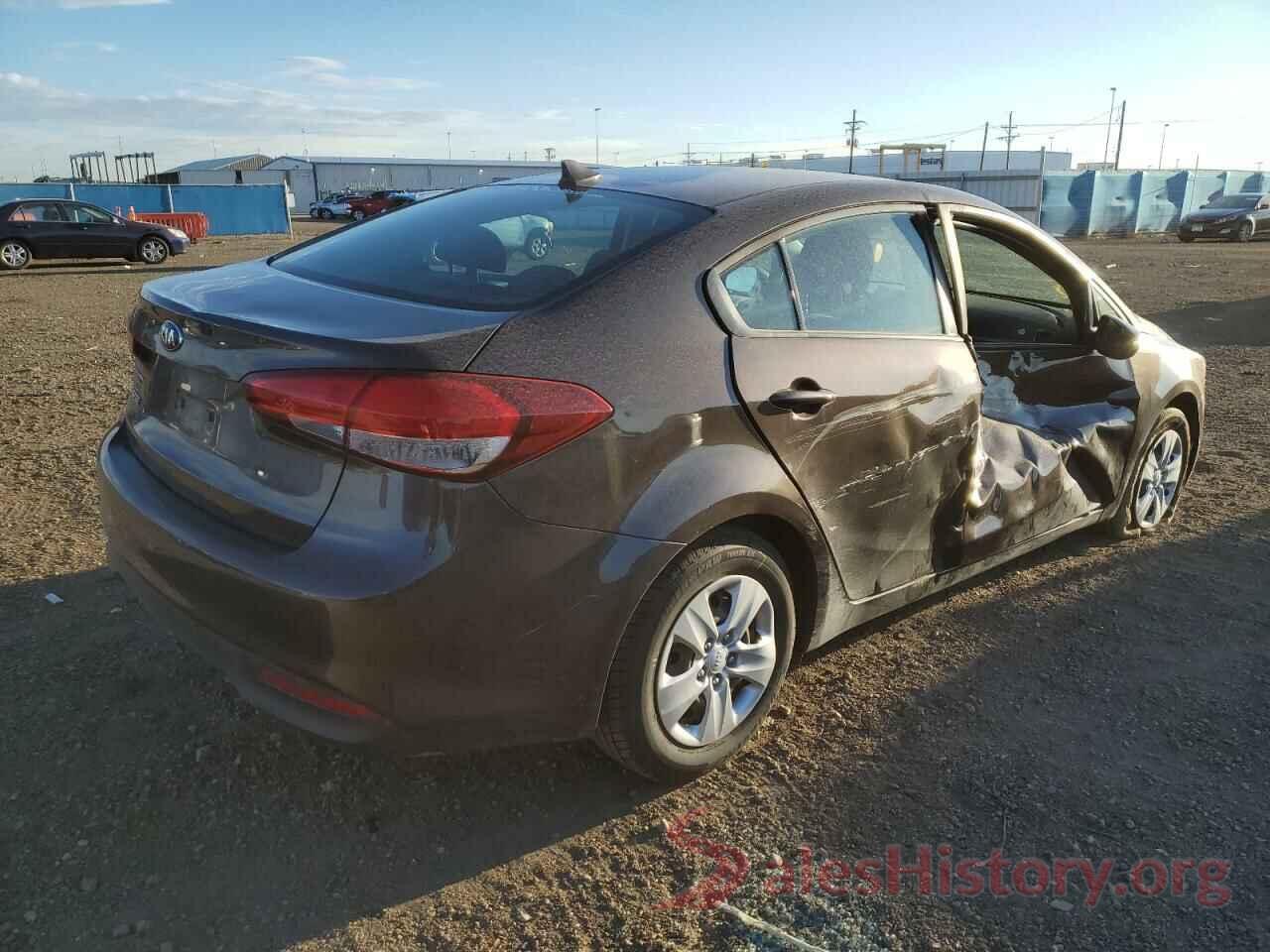 3KPFL4A75HE102434 2017 KIA FORTE