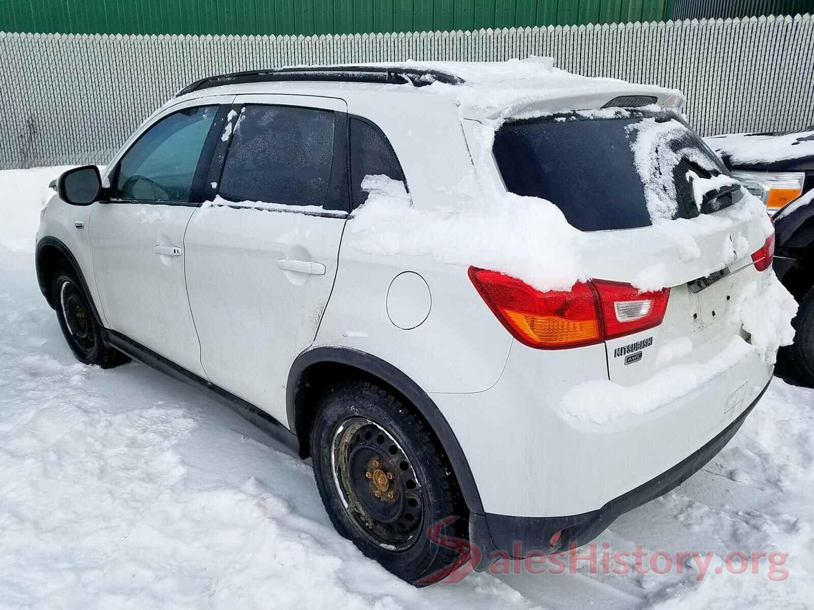 JA4AJ4AW5HZ610067 2017 MITSUBISHI OUTLANDER