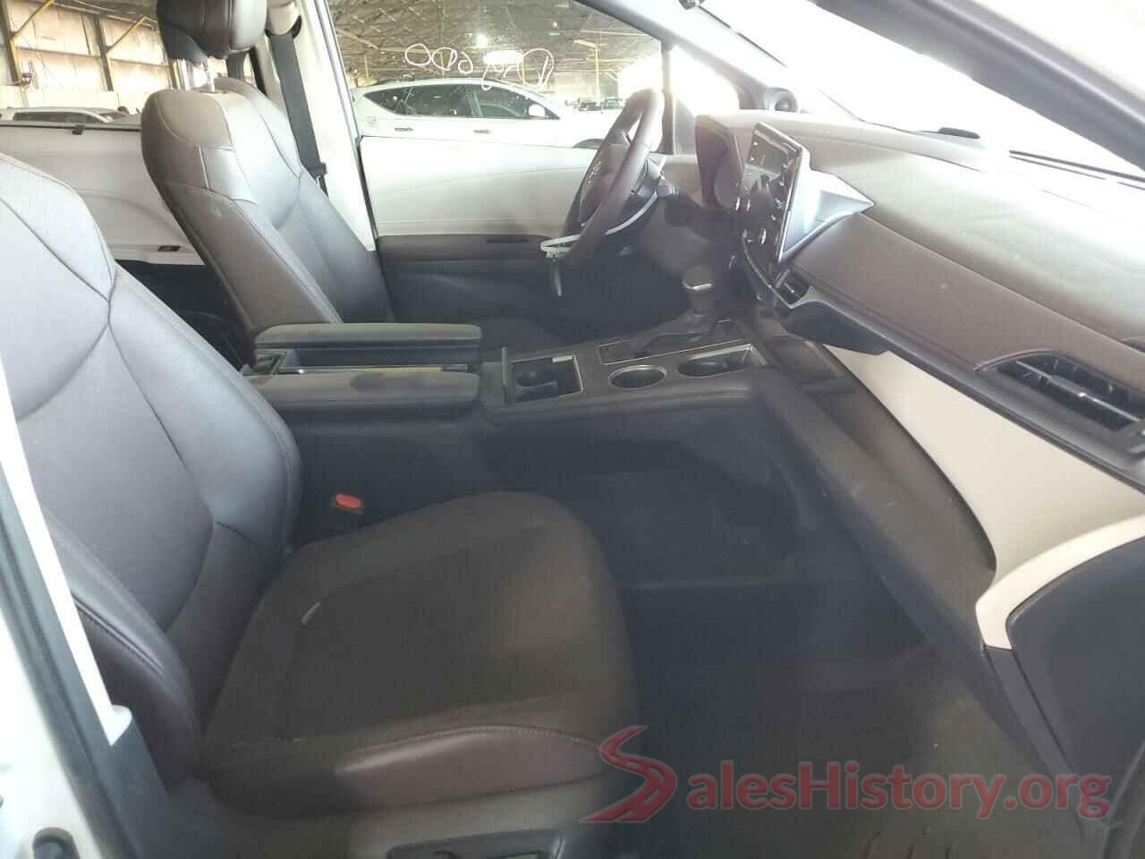 5TDESKFCXNS043052 2022 TOYOTA SIENNA