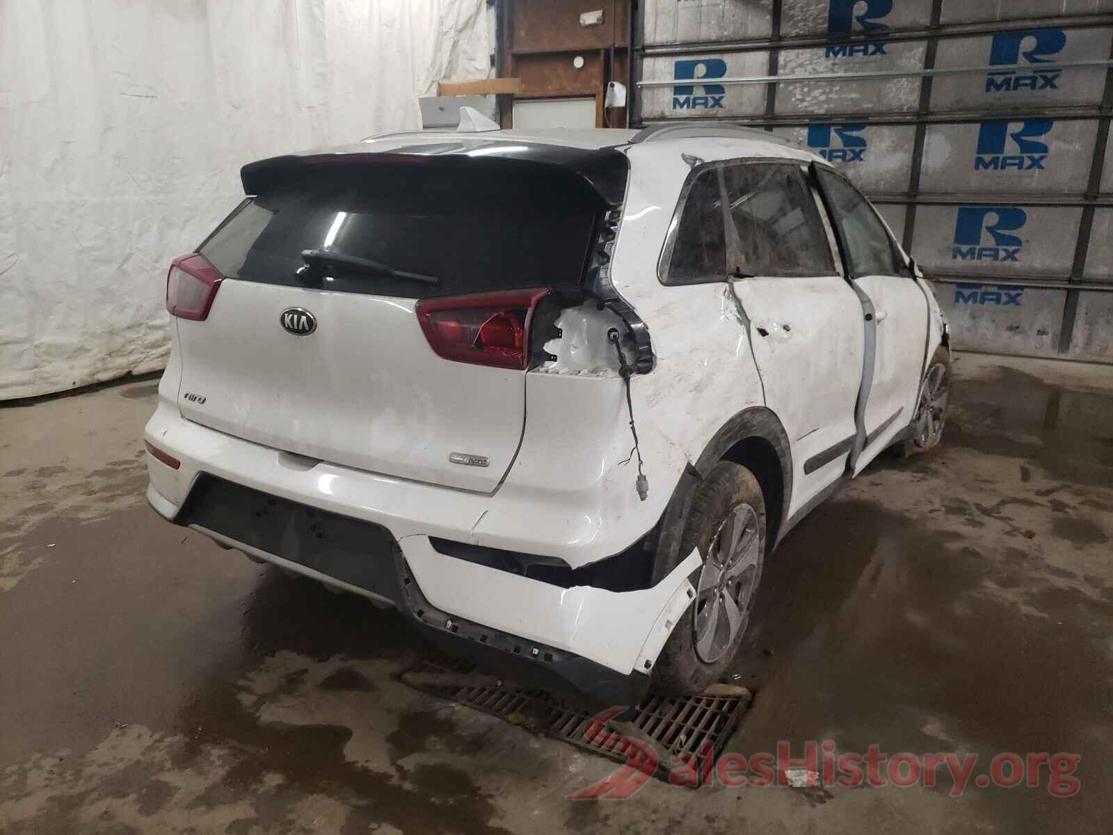 KNDCB3LCXK5217303 2019 KIA NIRO