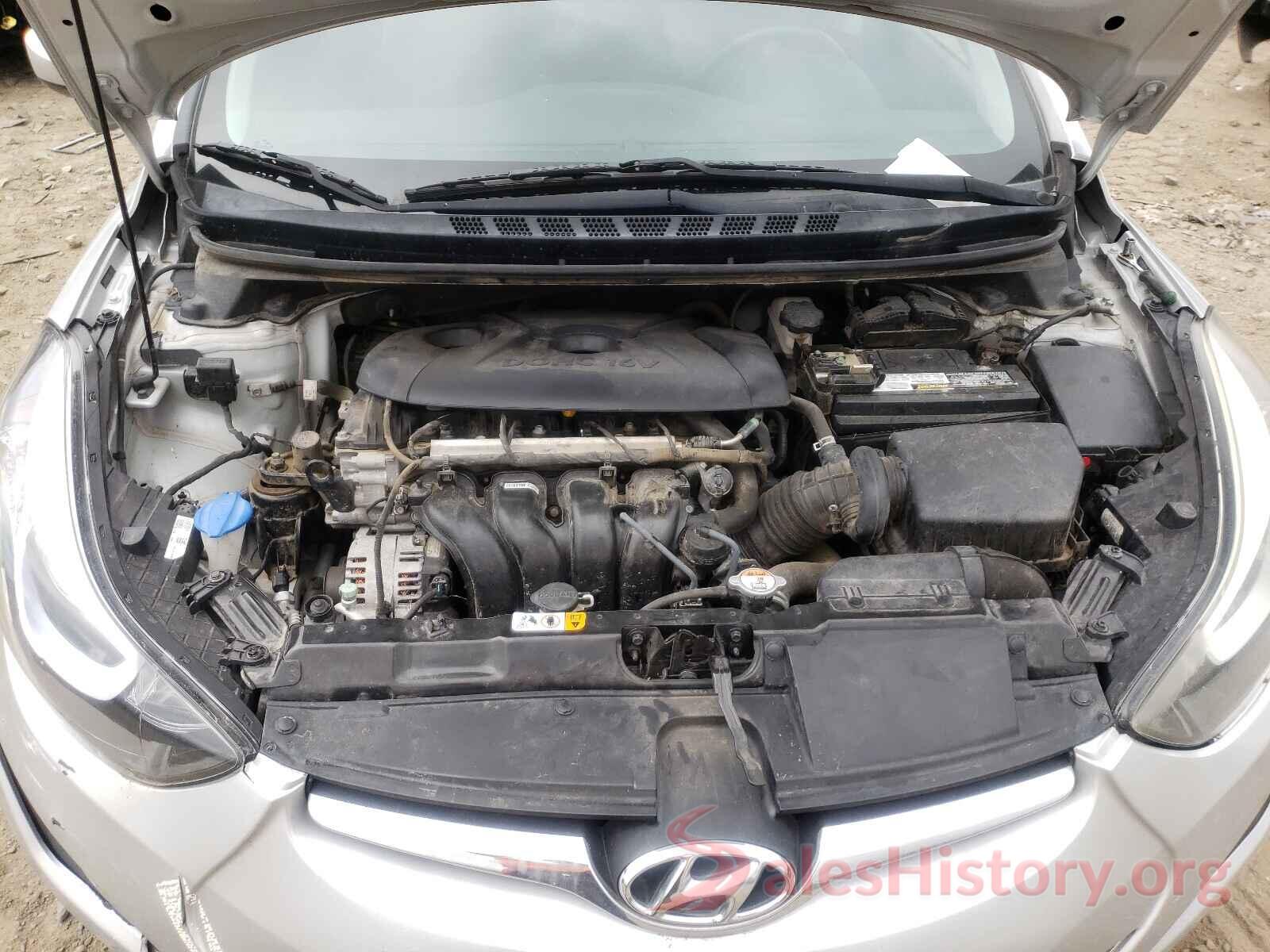 5NPDH4AE8GH715794 2016 HYUNDAI ELANTRA