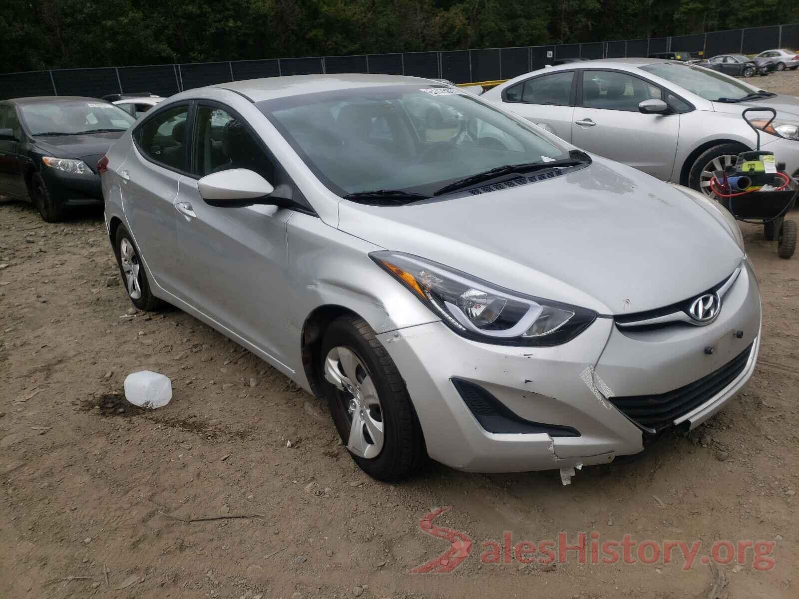 5NPDH4AE8GH715794 2016 HYUNDAI ELANTRA