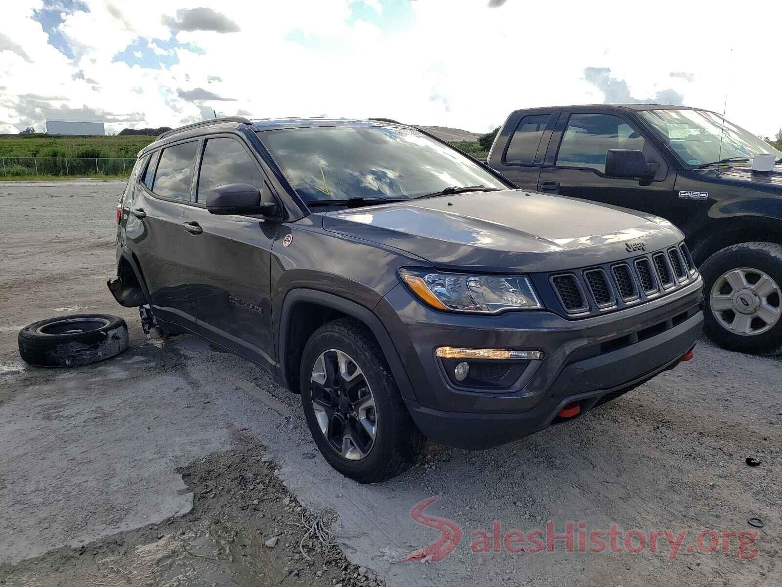 3C4NJDDB6JT245427 2018 JEEP COMPASS