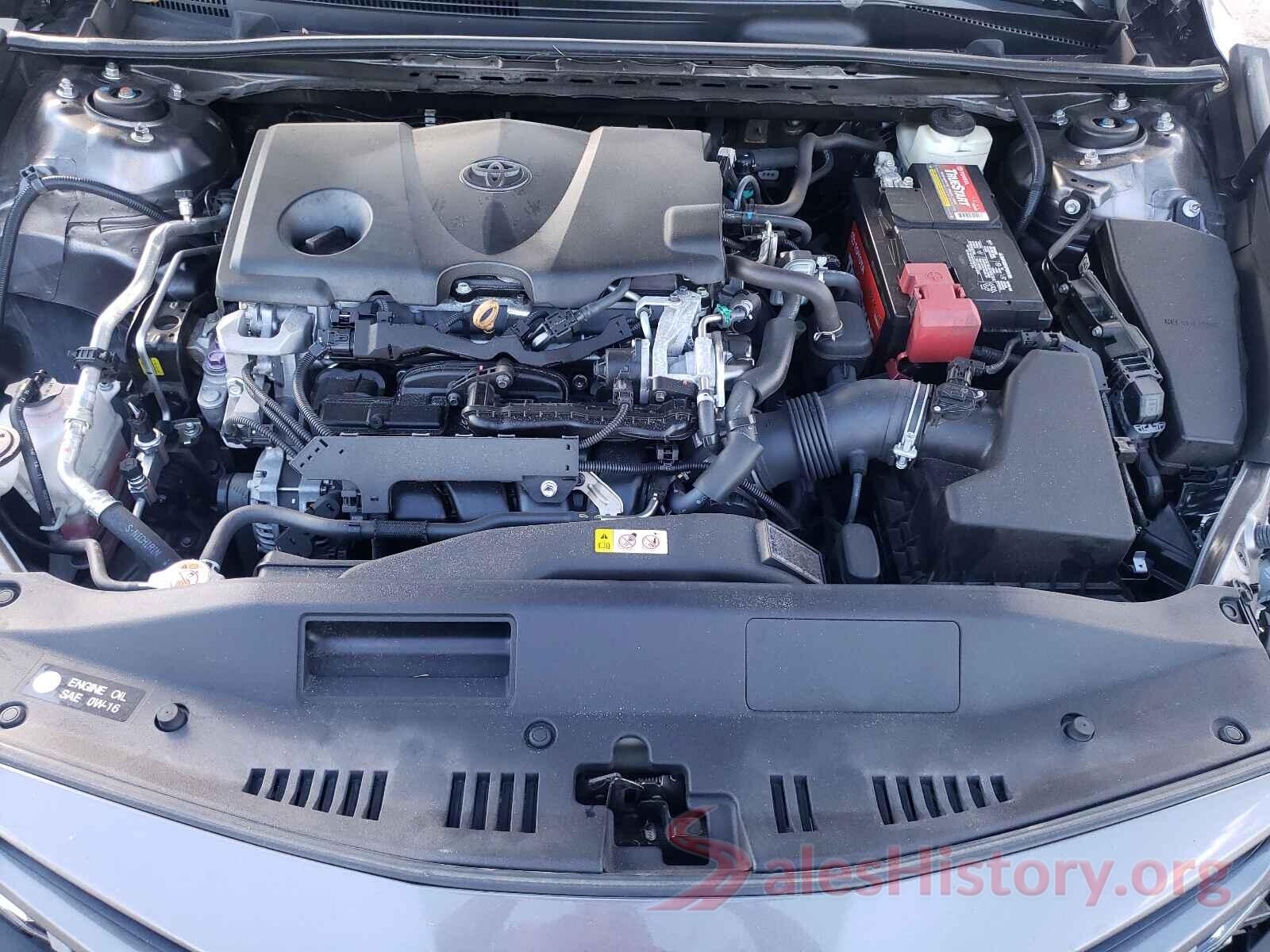 4T1B11HK6JU608211 2018 TOYOTA CAMRY