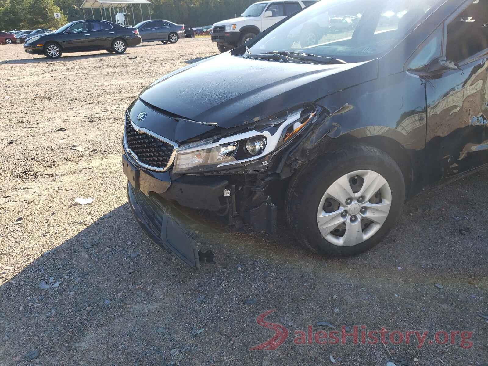 3KPFK4A76HE026838 2017 KIA FORTE