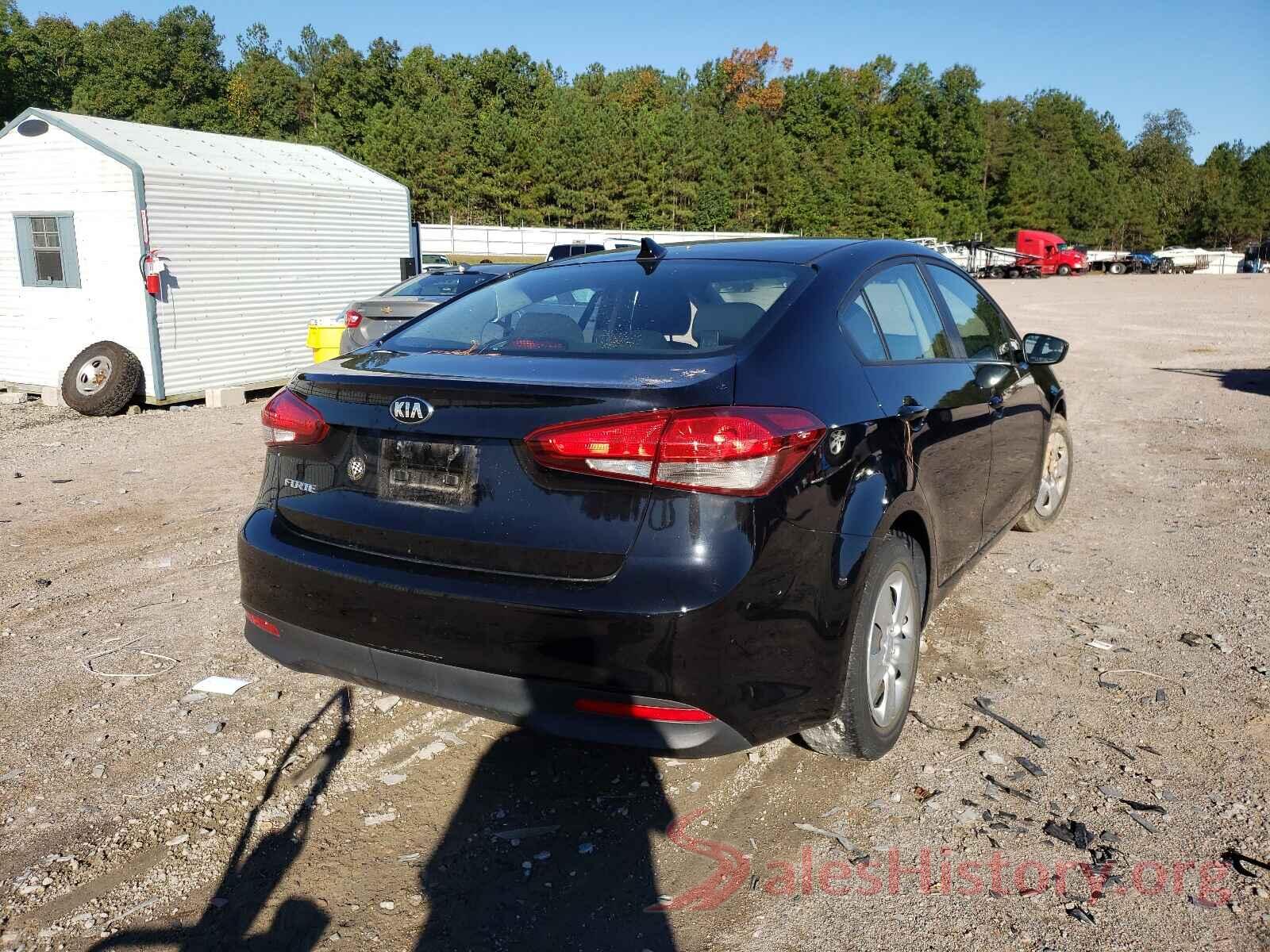 3KPFK4A76HE026838 2017 KIA FORTE