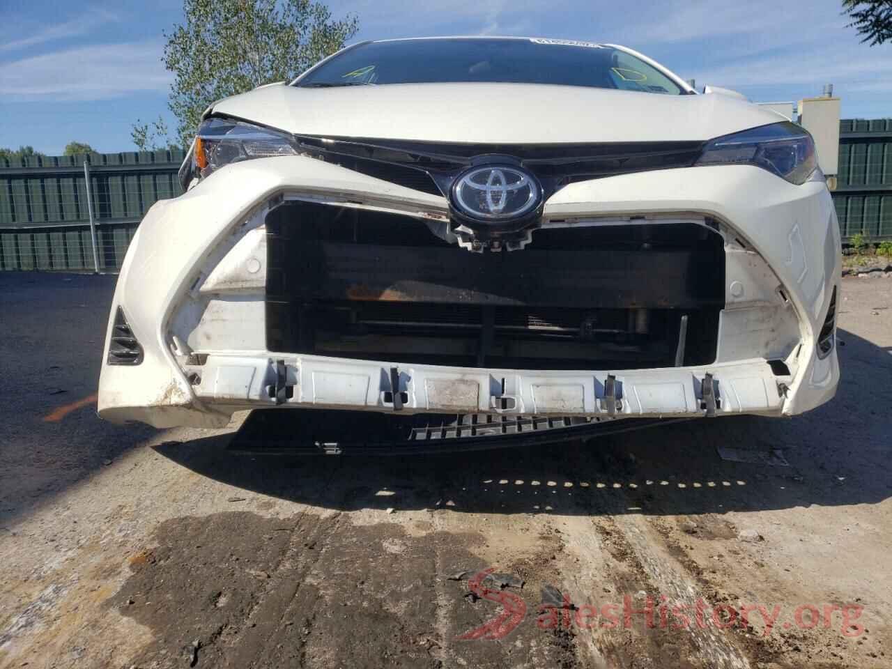 5YFBURHE7JP797095 2018 TOYOTA COROLLA