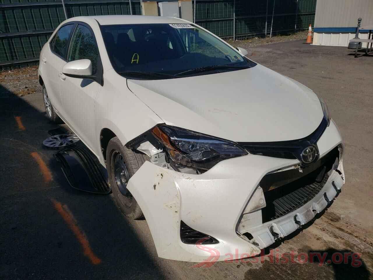 5YFBURHE7JP797095 2018 TOYOTA COROLLA