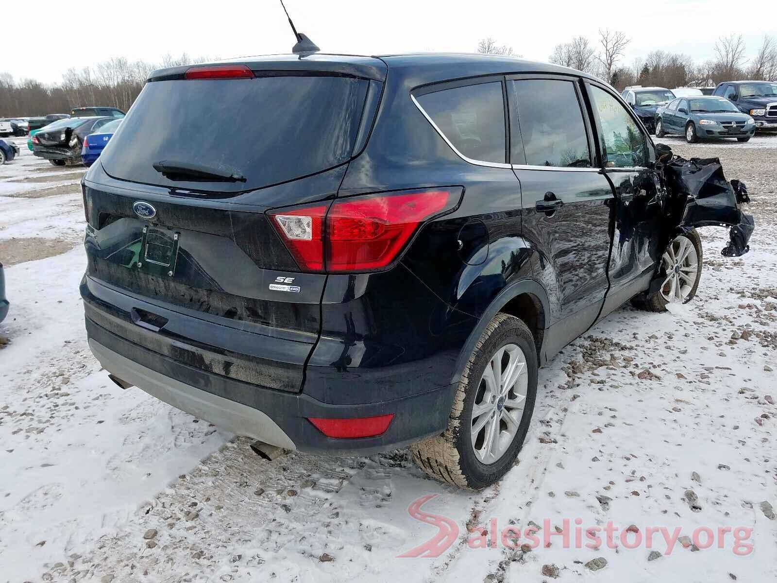 1FMCU9GD3KUB18615 2019 FORD ESCAPE SE